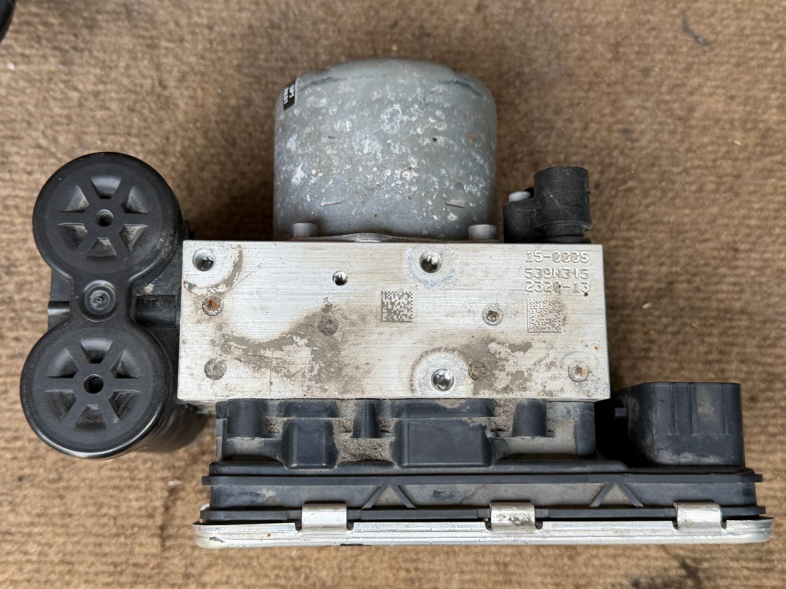 USED - 2020-2026 Mercedes Benz Electropneum Control Unit OEM A1673209405