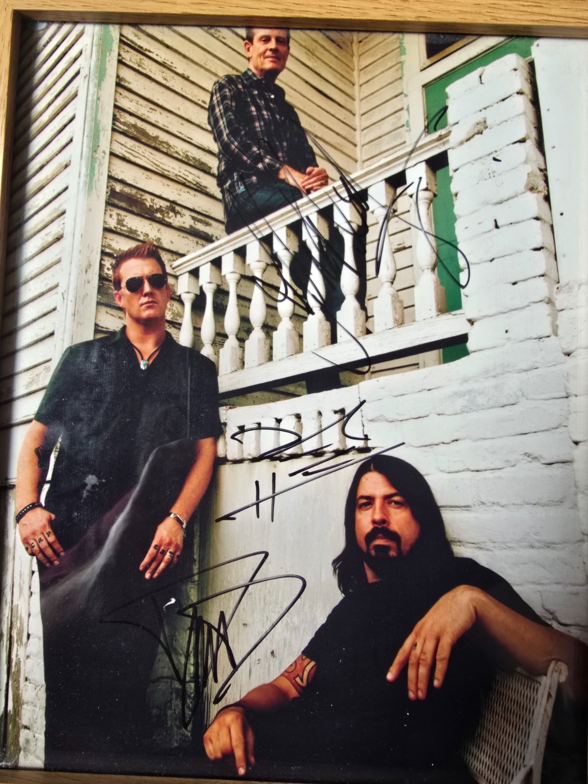 them crooked vultures signed picture with c.o.a. Dave Grohl, Josh Homme, Jon Pau