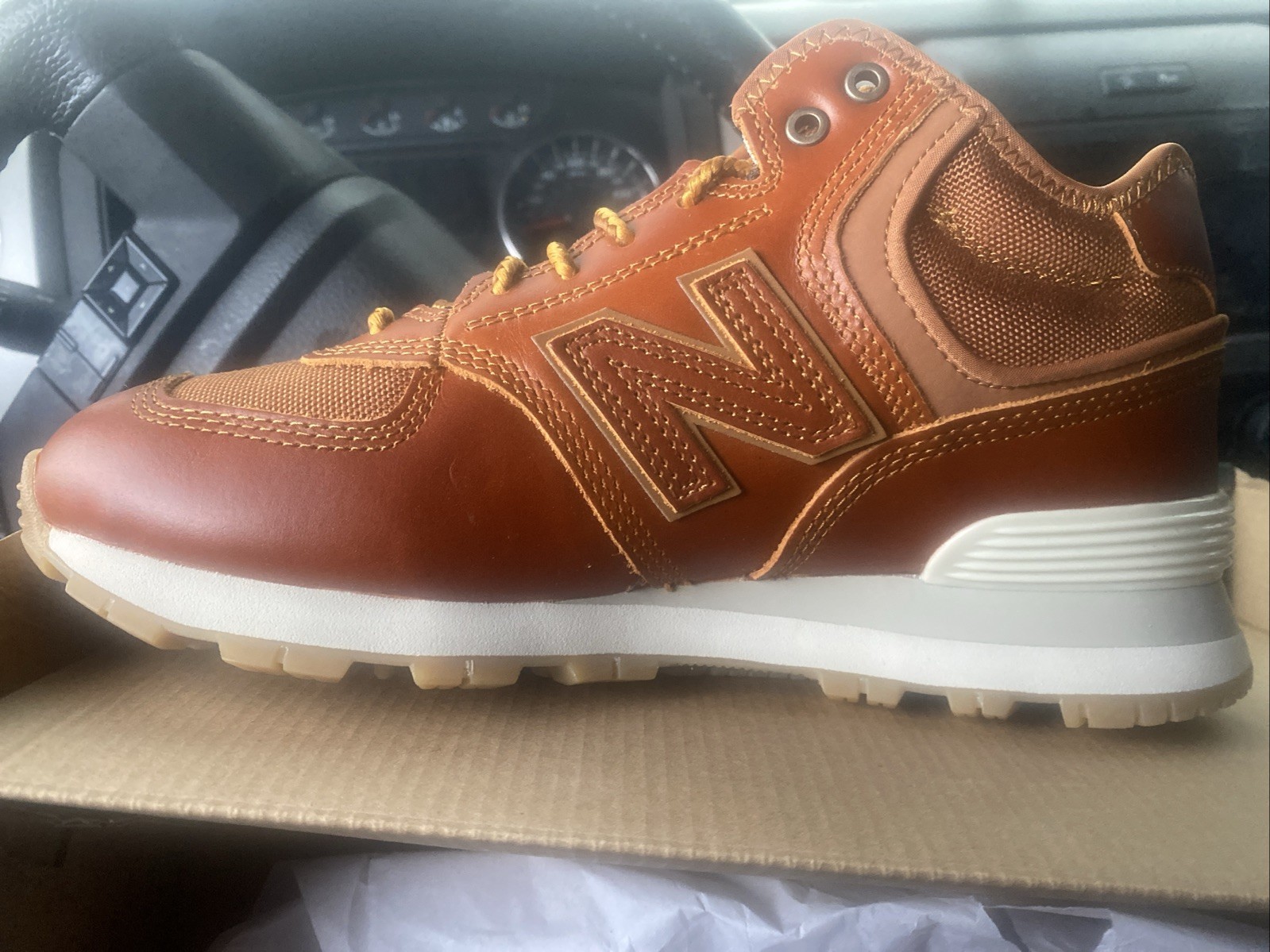 NWB Size 7 US New Balance 574 Cordura High Brown Cognac