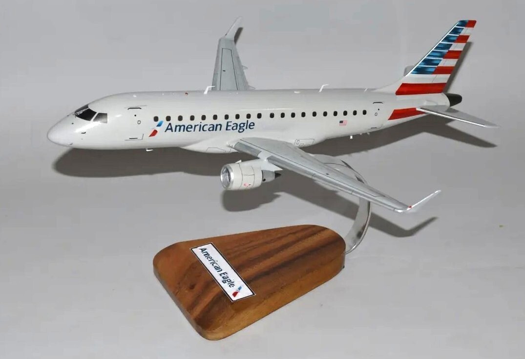 American Eagle Embraer E-175 New Livery Desk Display Jet Model 1/72 SC Airplane