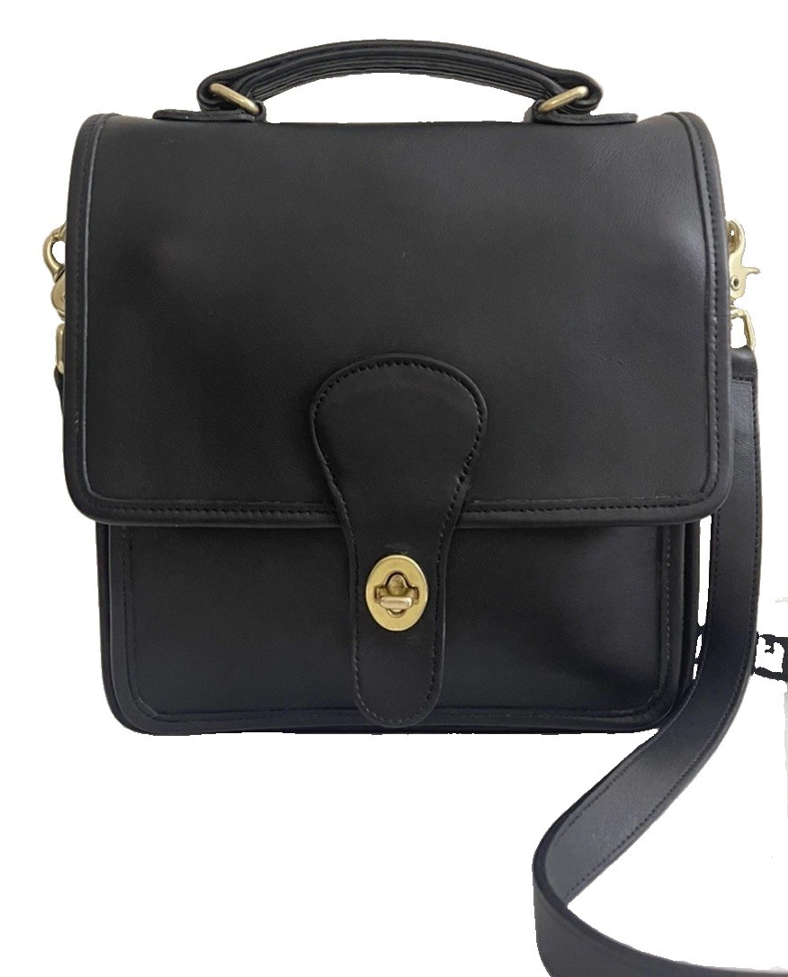 Vtg 90\'s COACH E6L-5130 Station Bag Black Leather Shoulder/Crossbody Brass Hdw. Vtg 90\'s COACH E6L-5130 Station Bag Black Leather Shoulder/Crossbody Brass Hdw.