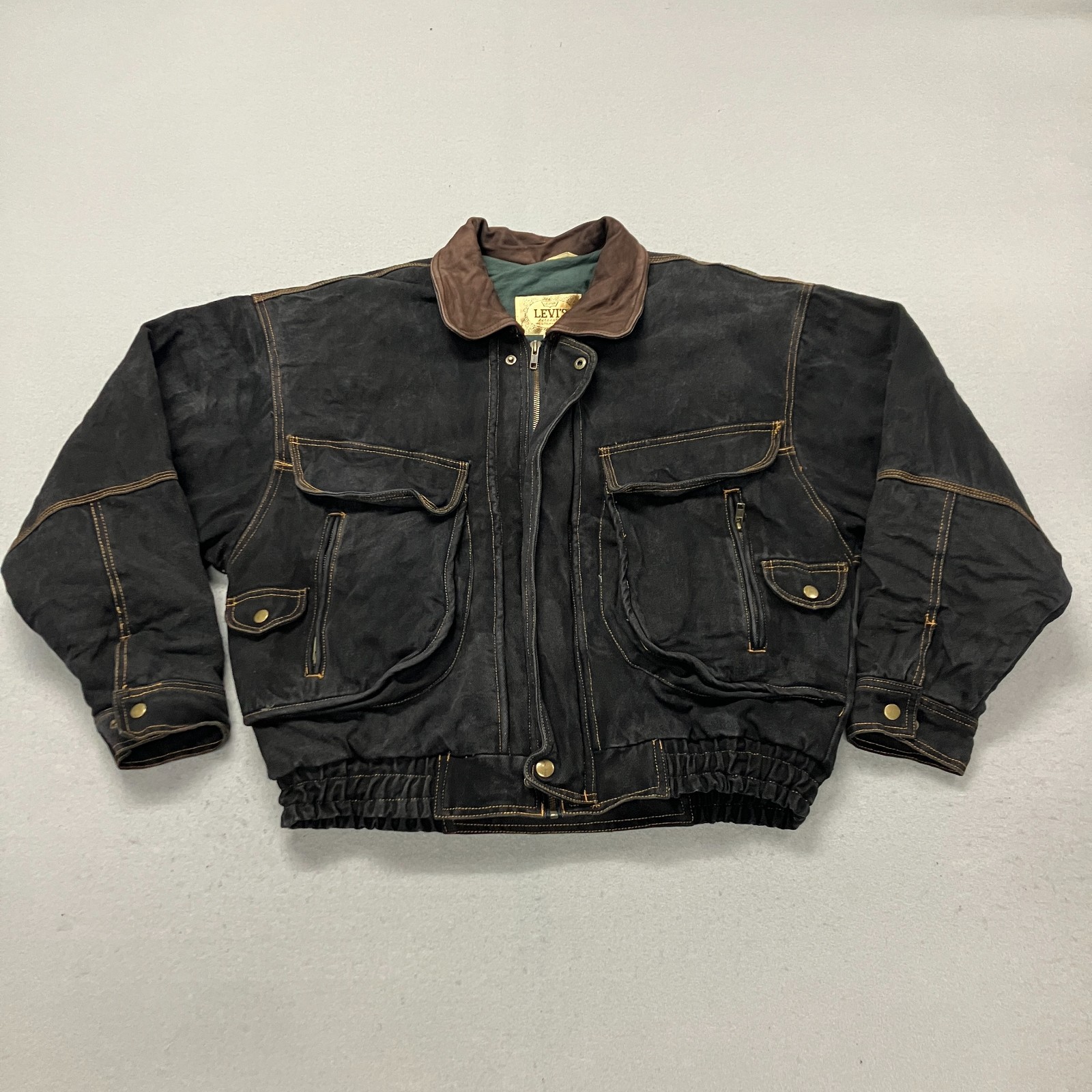 Vintage Levis Jacket Mens Medium Black Denim Westernwear Quilted Chore Barn Coat