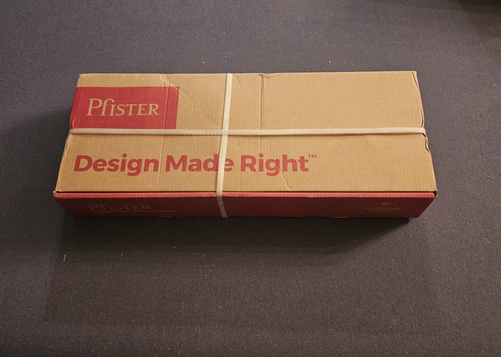 Pfister LG142-060B Pfirst Modern Bathroom Sink Faucet Matte Black Brand New