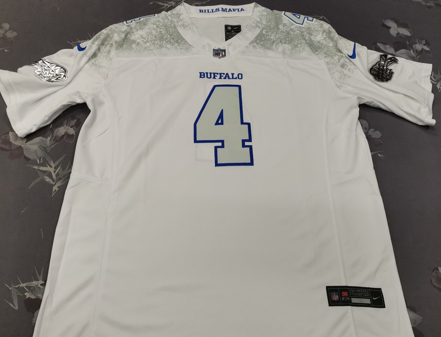 James Cook III #4 Bills FUSE 2025 Rivalries White Sewn Stitched Jersey.