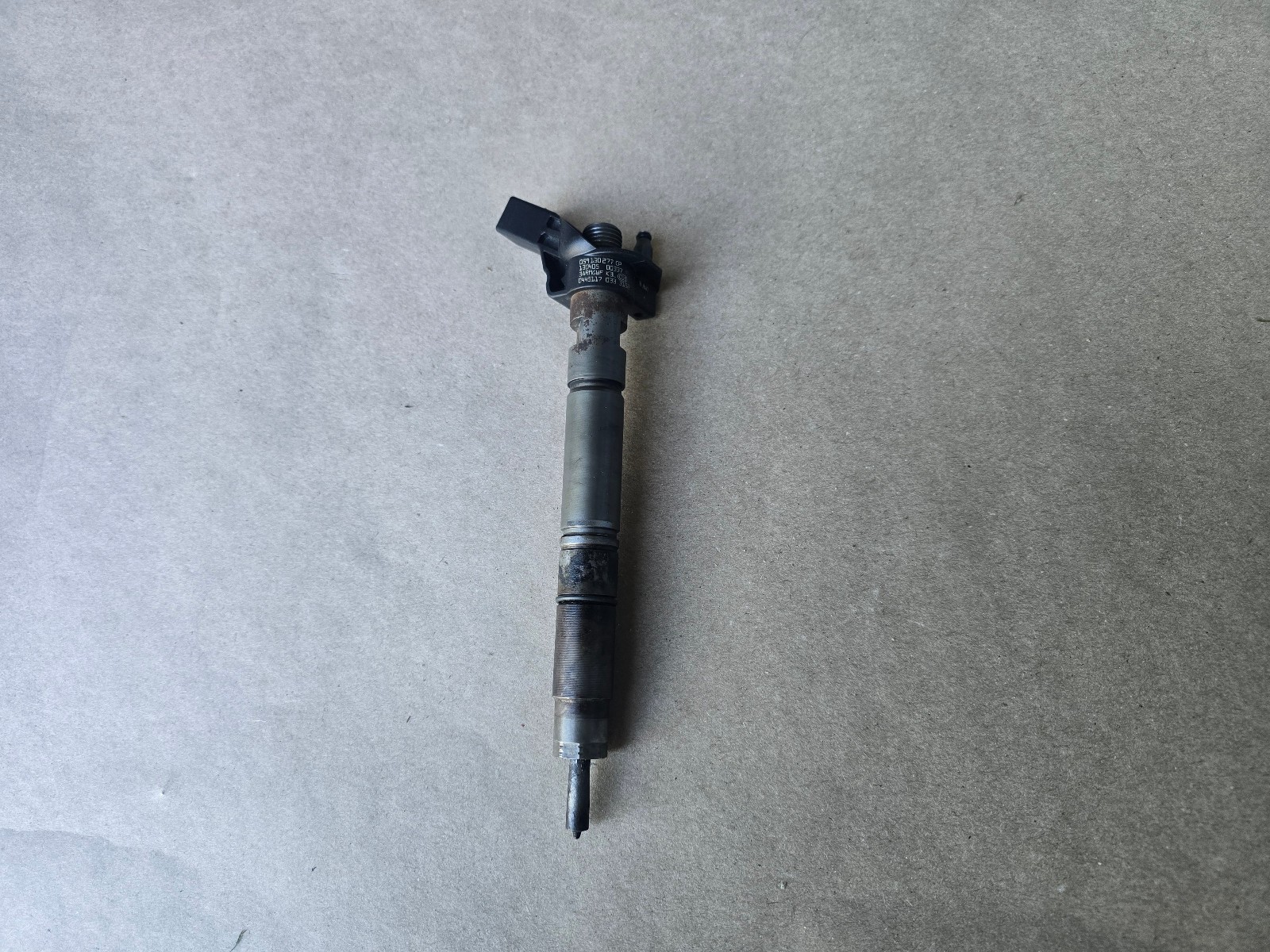 2013 VW TOUAREG AUDI Q7 DIESEL TDI 3.0L FUEL INJECTOR OEM  # 059130277 CP