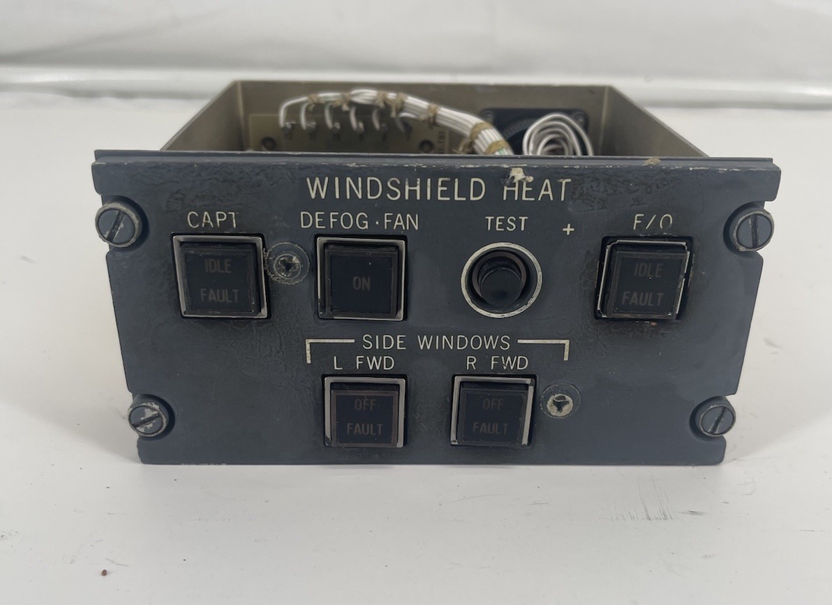 Lockheed L-1011 TriStar Windshield Heat Control Panel PN 25-1507602-101 Aircraft