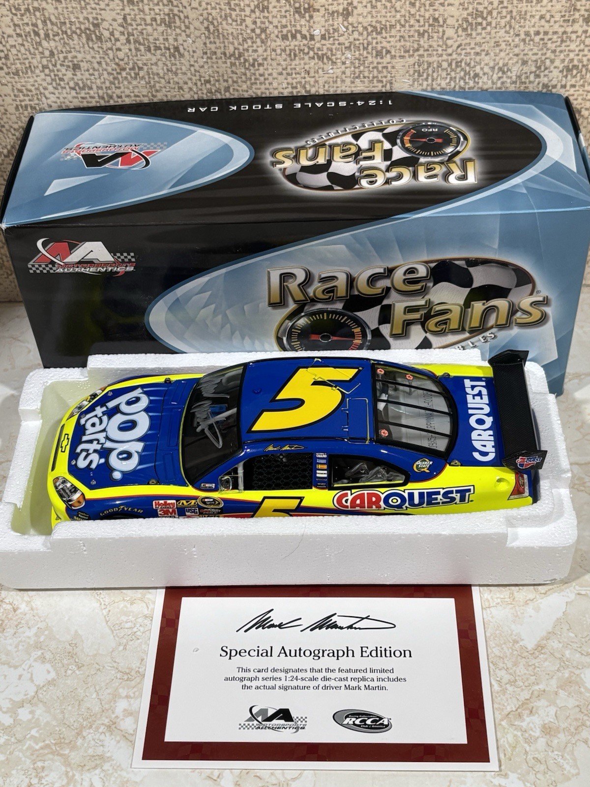 RARE SIGNED 2009 MARK MARTIN KELLOGGS POP TARTS HENDRICK MOTORSPORTS IMPALA SS