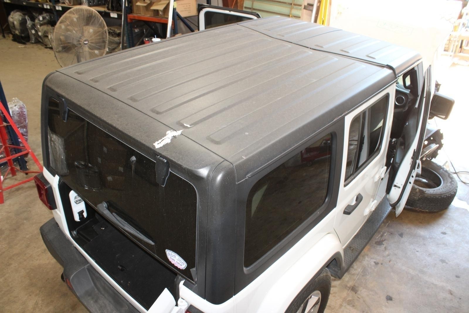 ⚠️DMG⚠️ 18-24 JL Unlimited 4DR Textured Hard Top Freedom Panels w/o Sliding OEM
