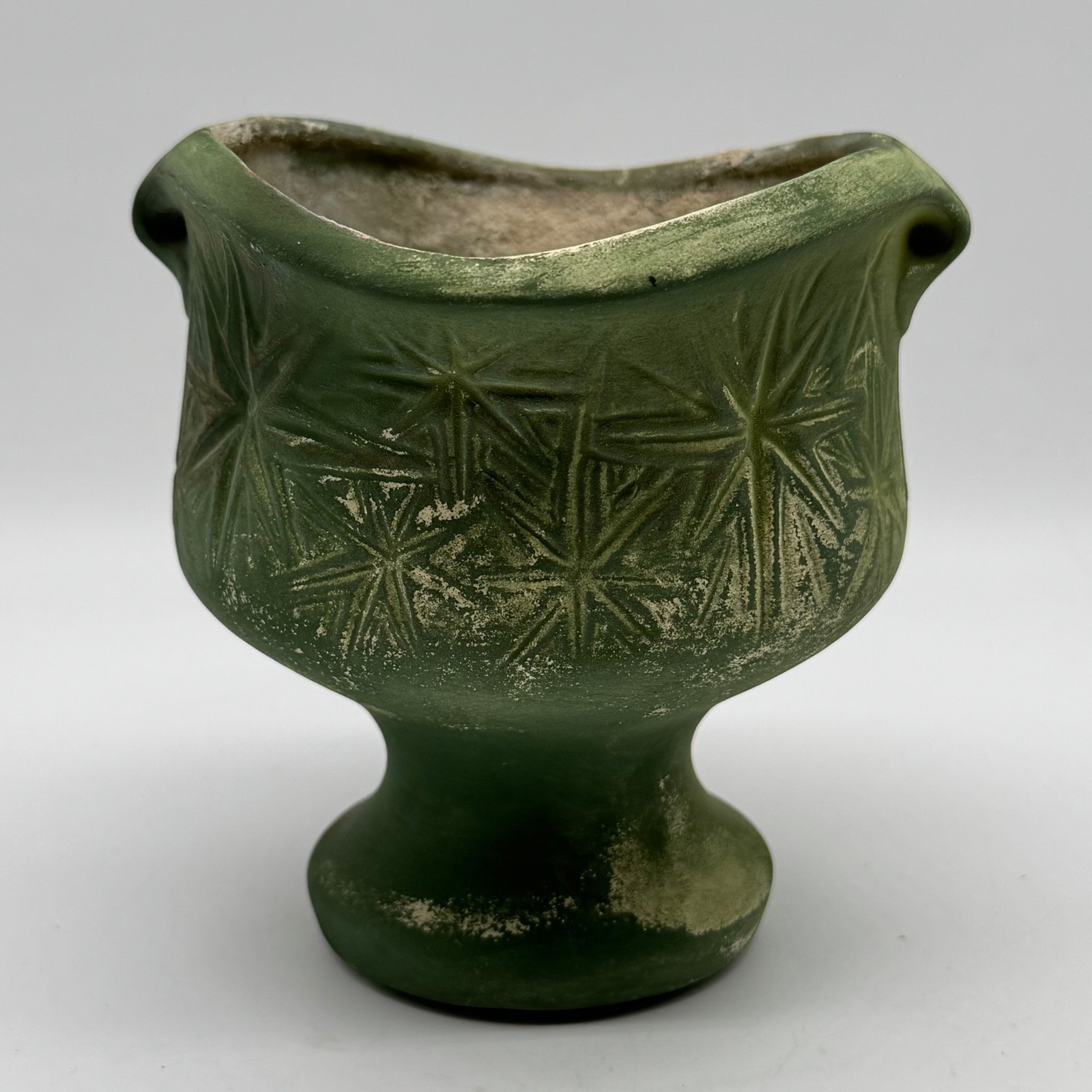 Vintage 1968 McCoy MCP-11 USA Green Atomic Starburst Pedestal Chalice Planter Vintage 1968 McCoy MCP-11 USA Green Atomic Starburst Pedestal Chalice Planter