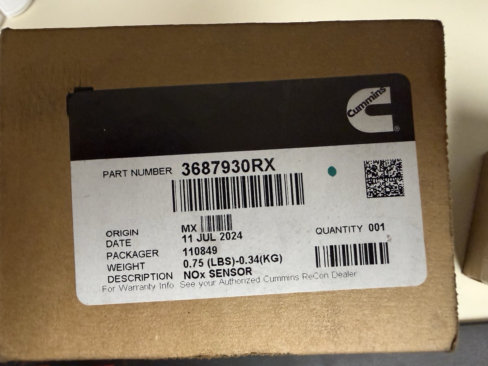 Genuine Cummins NOx Nitrogen Oxide Sensor 3687930RX Genuine Cummins NOx Nitrogen Oxide Sensor 3687930RX