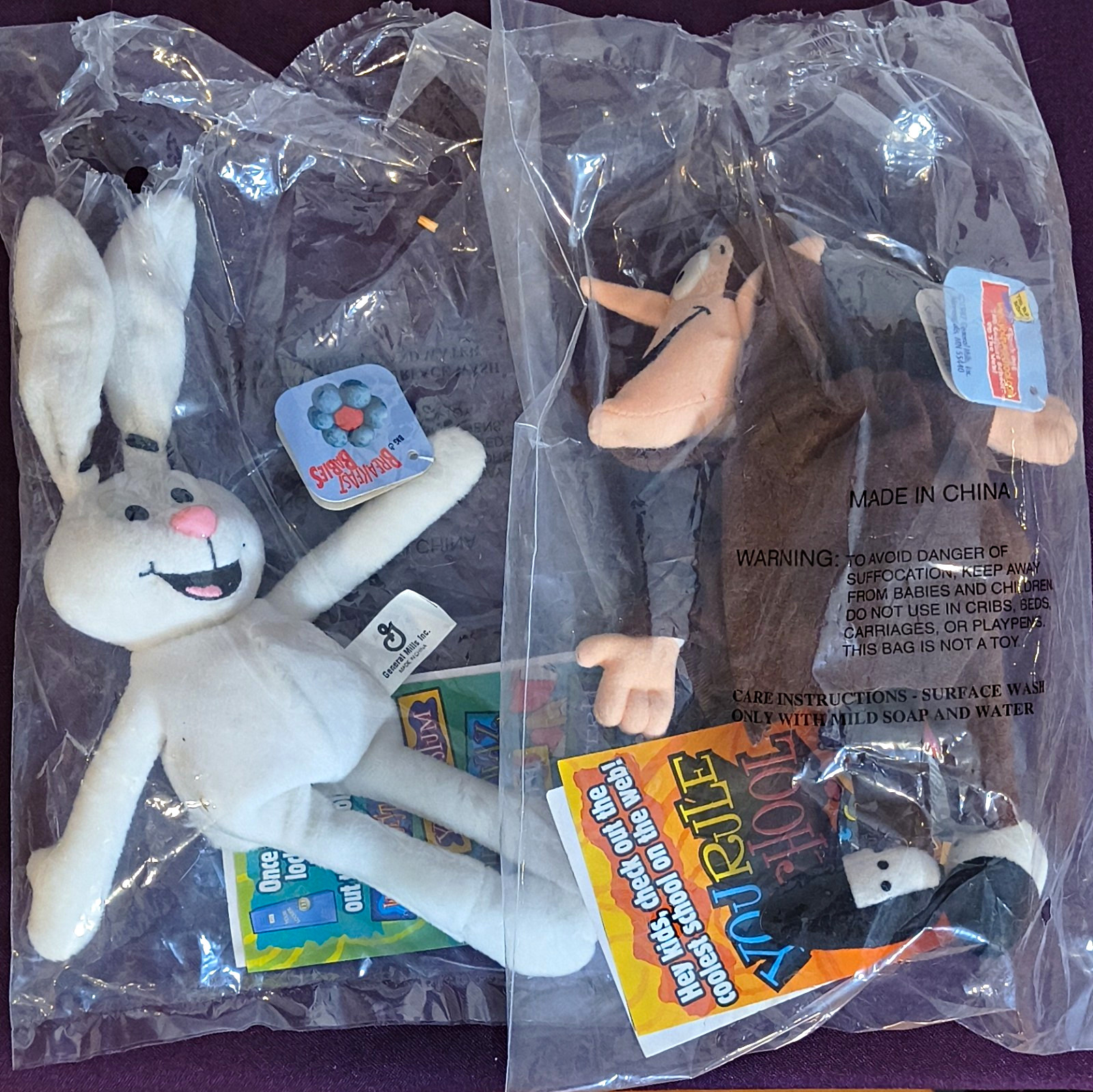 Vintage General Mills Cereal Plush Lot Count Chocula & Trix Rabbit Promo