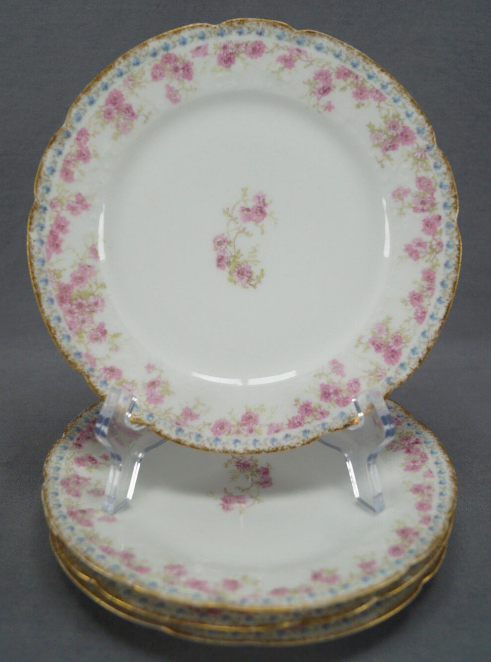 Set of 4 GDA Limoges Pink Daisies & Blue Floral & Clouded Gold 7 1/2 Inch Plates Set of 4 GDA Limoges Pink Daisies & Blue Floral & Clouded Gold 7 1/2 Inch Plates