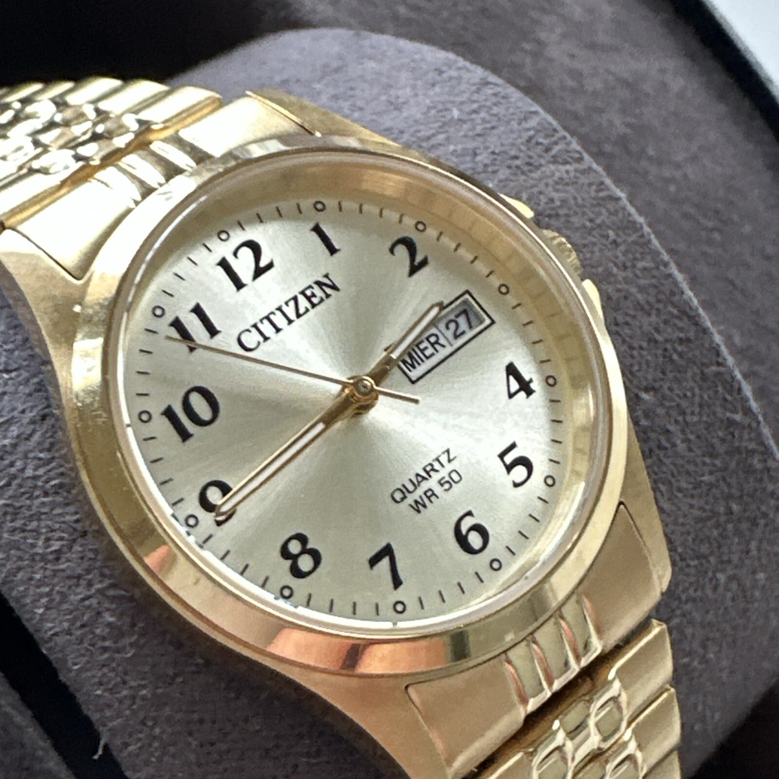 Citizen Quartz Gold Dial Ladies Watch EQ2002-91P Citizen Quartz Gold Dial Ladies Watch EQ2002-91P