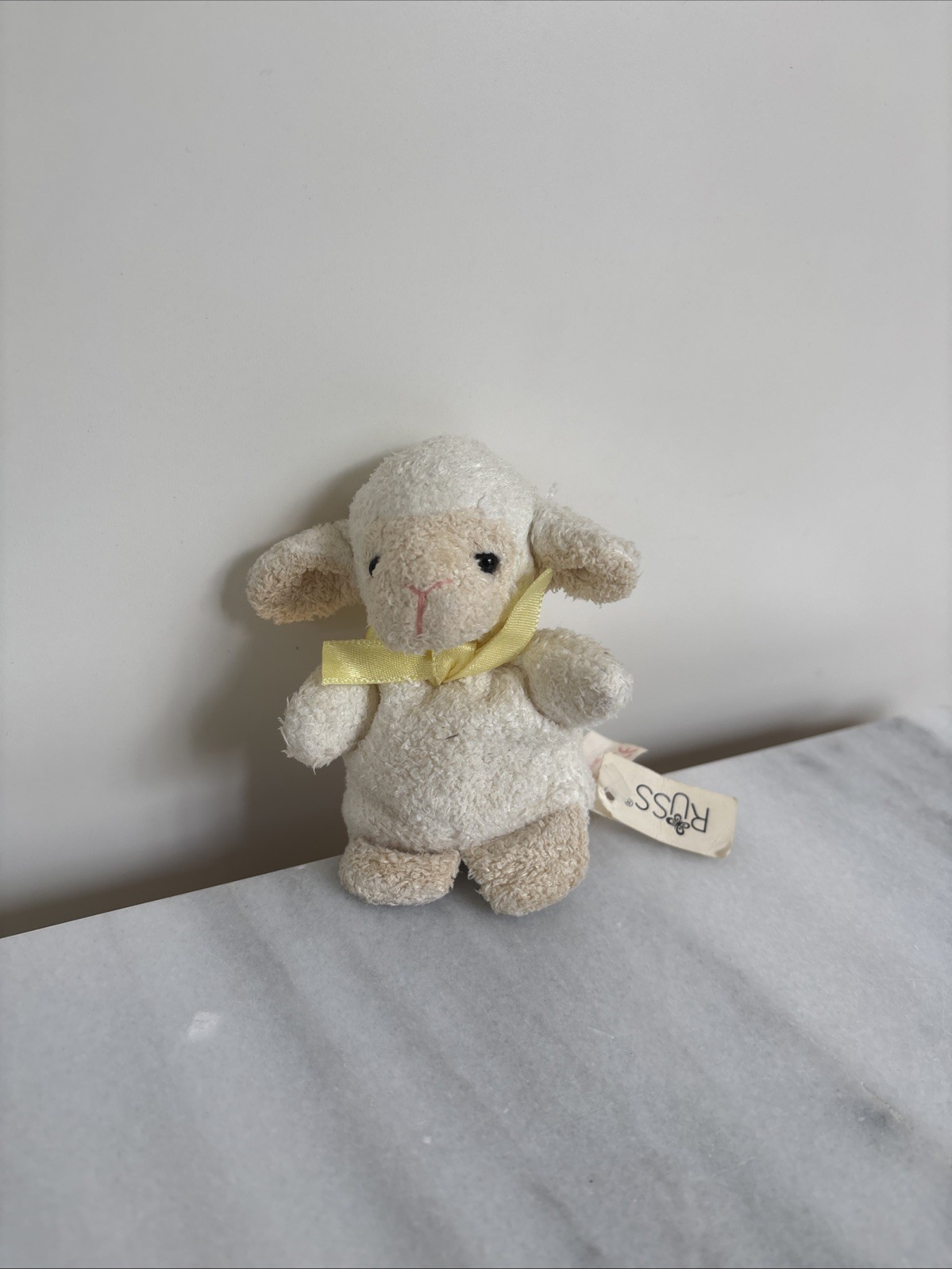 RARE HTF Vintage Russ Berrie Puffs #20050 Luv Bunch Mini Lamb Plush NWT READ RARE HTF Vintage Russ Berrie Puffs #20050 Luv Bunch Mini Lamb Plush NWT READ