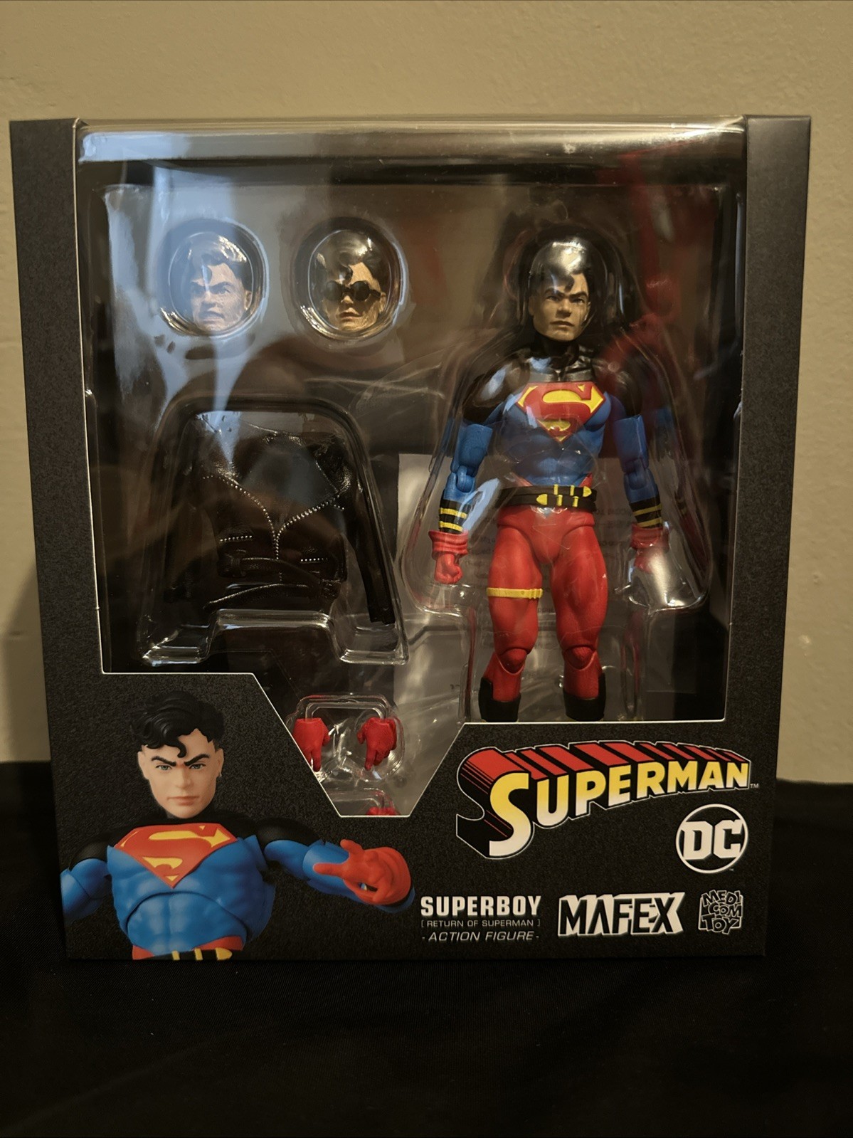 Medicom Toy MAFEX 232 Superboy Return of Superman Action Figure No.232