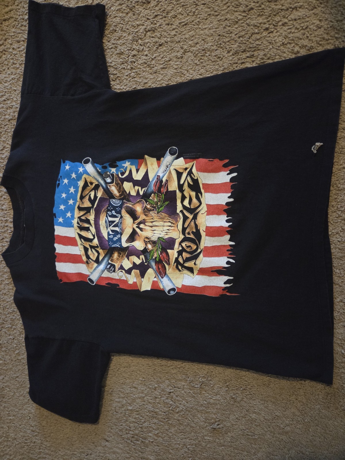 Vintage Guns N\' Roses Use Your Illusion Tour 1991-1992 Shirt w/ Back Tour Dates Vintage Guns N\' Roses Use Your Illusion Tour 1991-1992 Shirt w/ Back Tour Dates