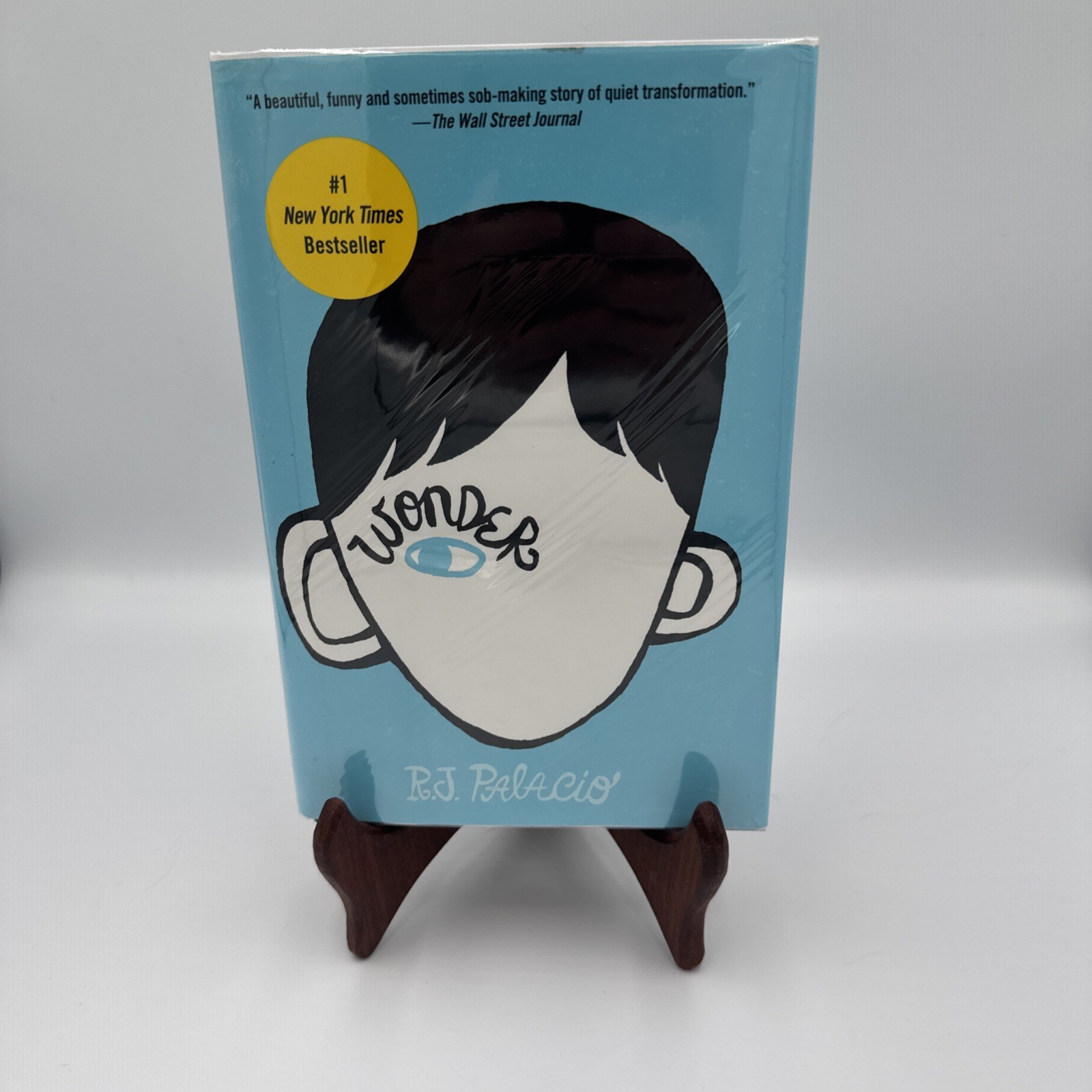 Wonder, R. J. Palacio SIGNED Wonder, R. J. Palacio SIGNED