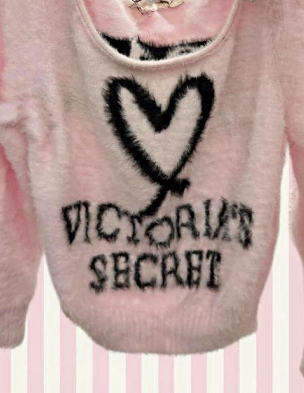 Rare Victoria\'s Secret PINK Pink Fuzzy Knit Cropped Crewneck Pullover Sweater XS