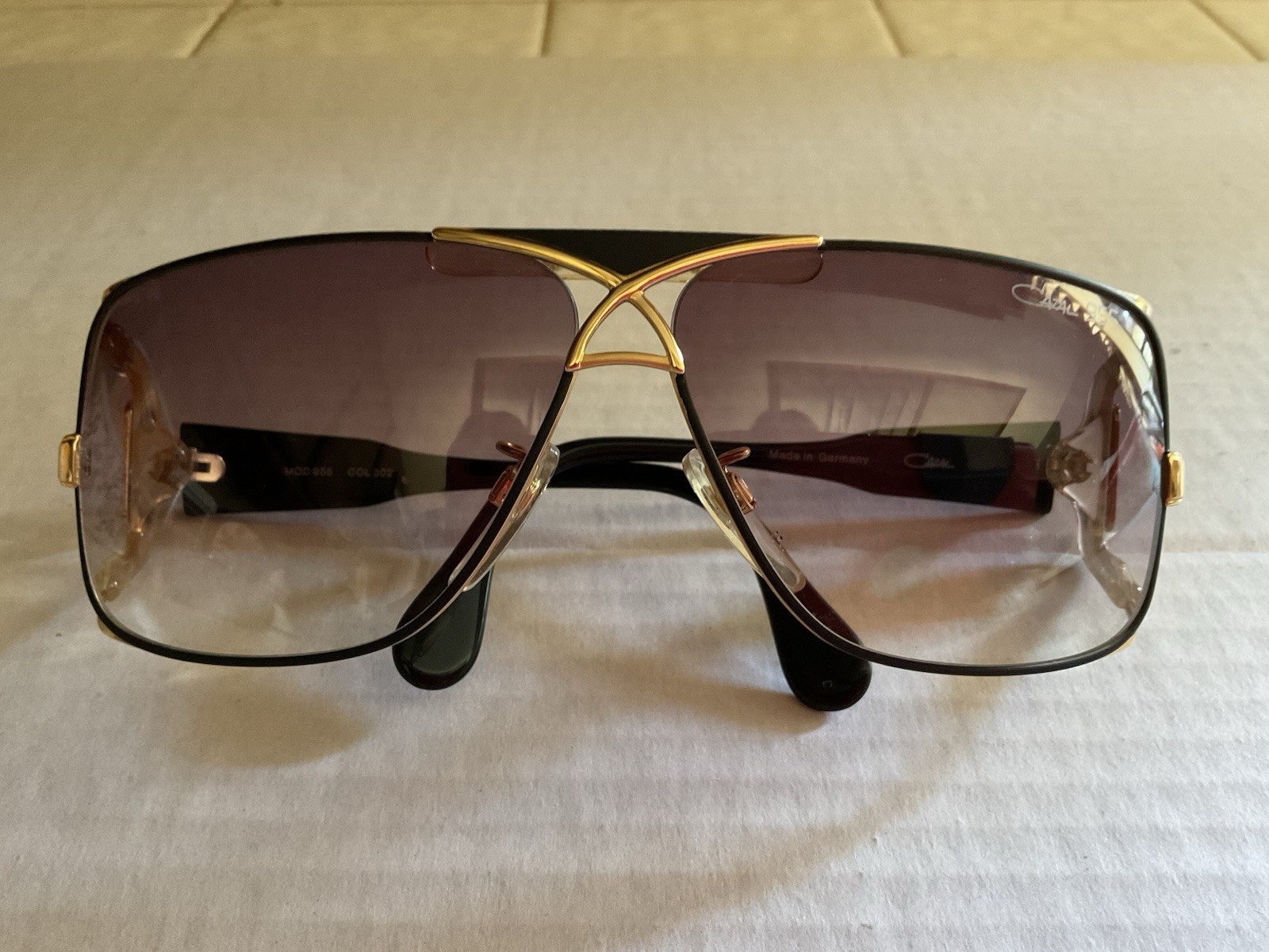 CAZAL MOD 955 COL 302 ICONIC VINTAGE BLACK GOLD SHIELD SUNGLASS MADE IN GERMANY