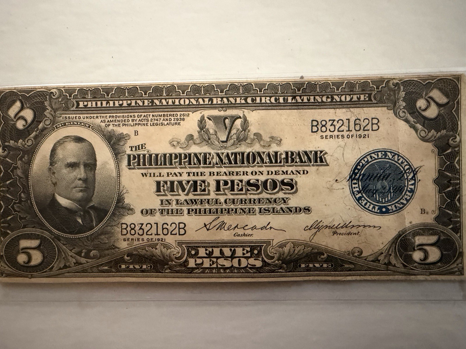 Philippine National Bank 5 Pesos Banknote, Philippines 1921 Circulated Philippine National Bank 5 Pesos Banknote, Philippines 1921 Circulated