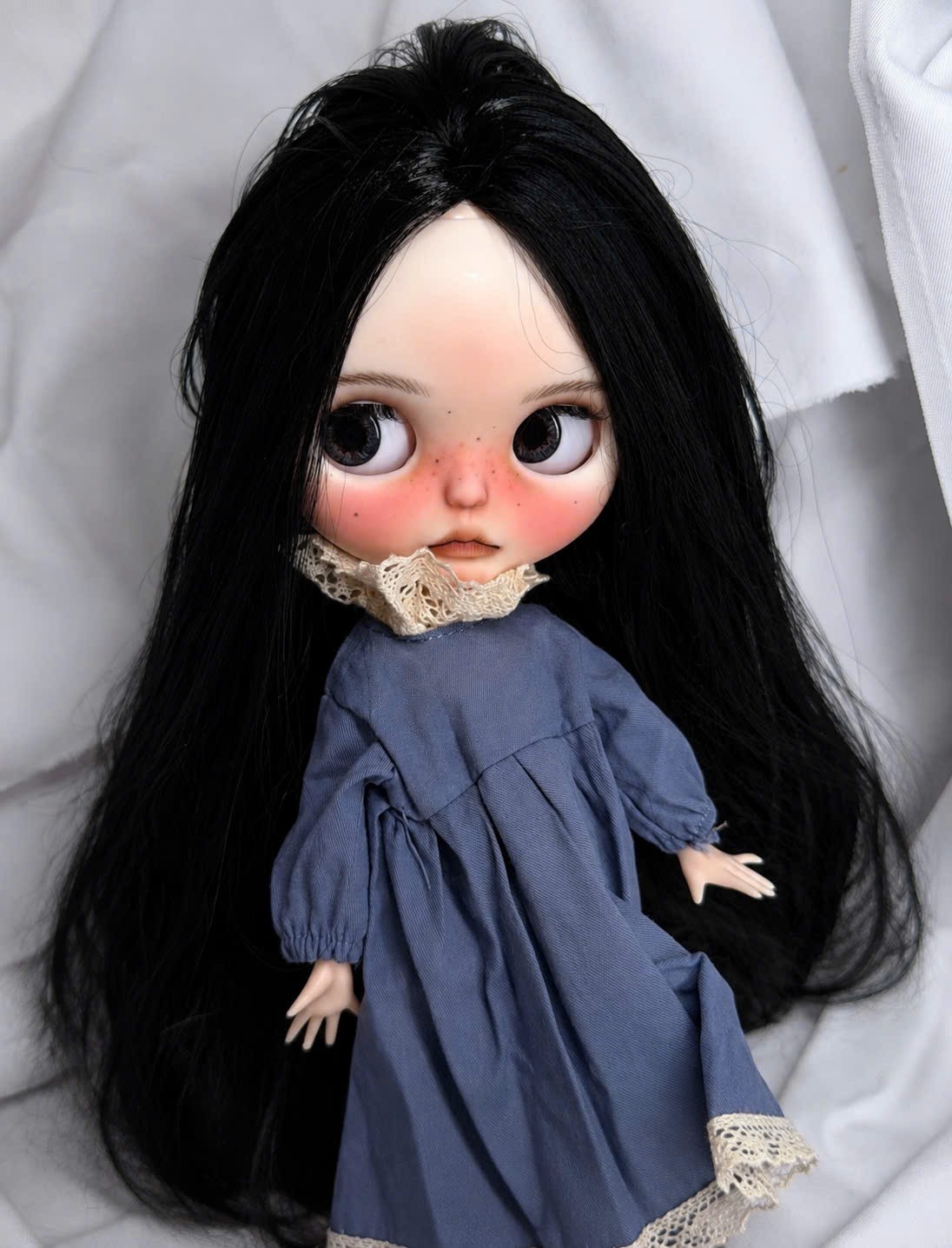 OOAK Blythe Doll - Vintage Girl - Custom Hand-Painted Makeup, Freckles
