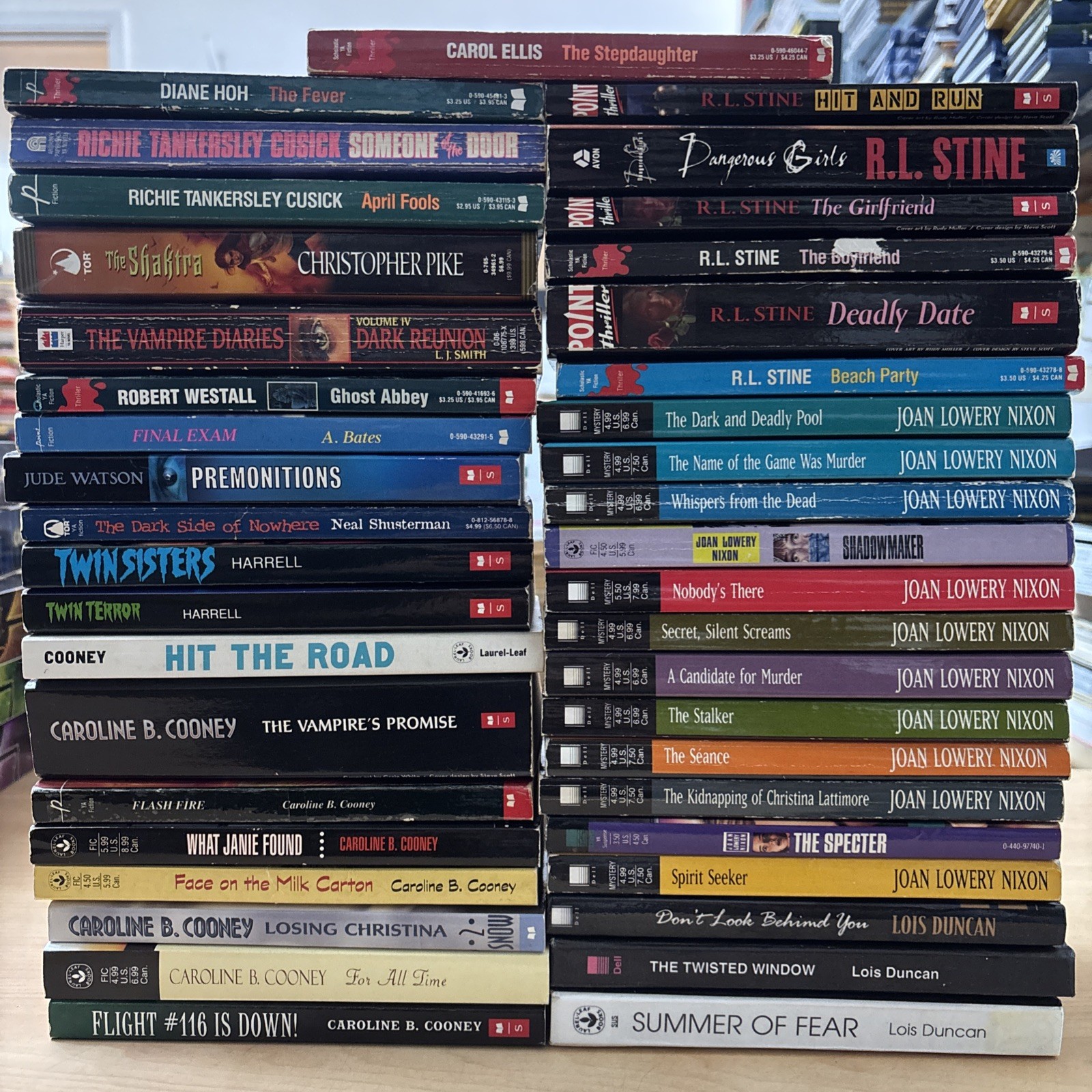 Lot 41 Vintage Teen YA Books RL Stine Point Horror Cooney Lois Duncan Joan Nixon Lot 41 Vintage Teen YA Books RL Stine Point Horror Cooney Lois Duncan Joan Nixon