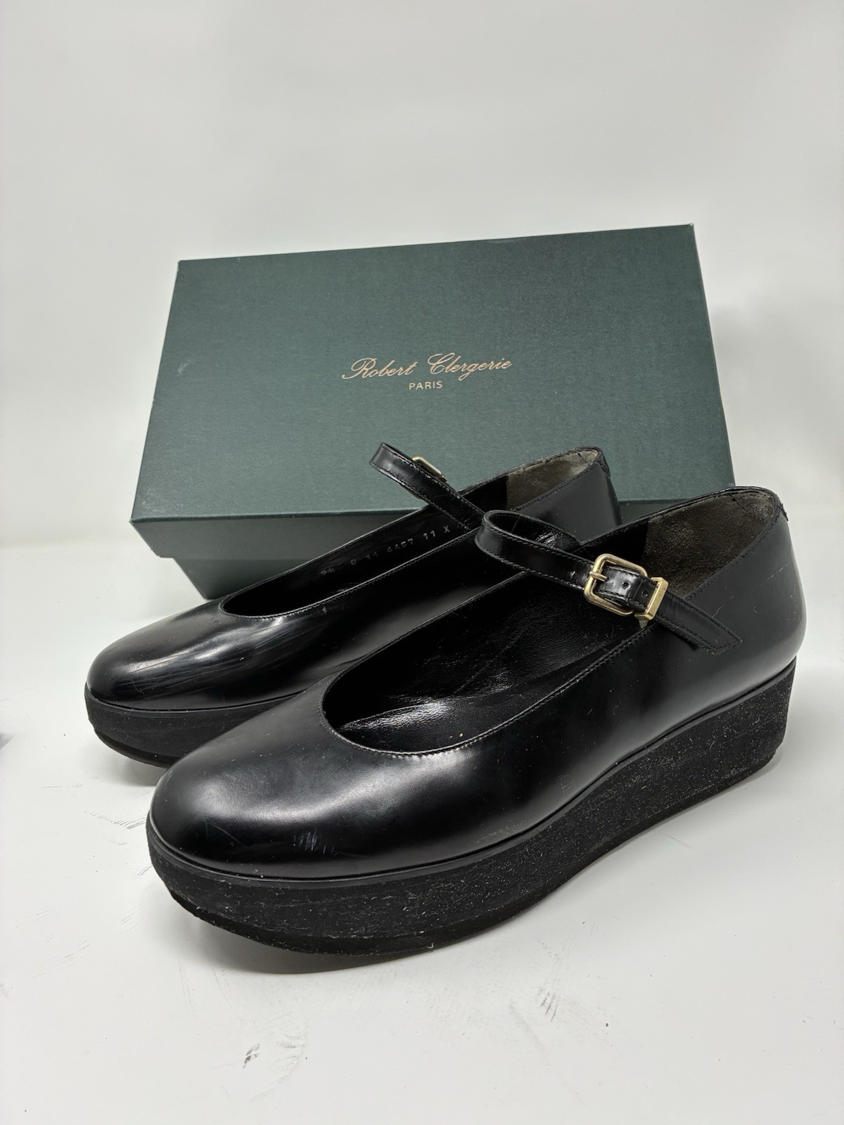 Robert Clergerie Paris Black DIPO MaryJane women’s shoes size 9.5 B