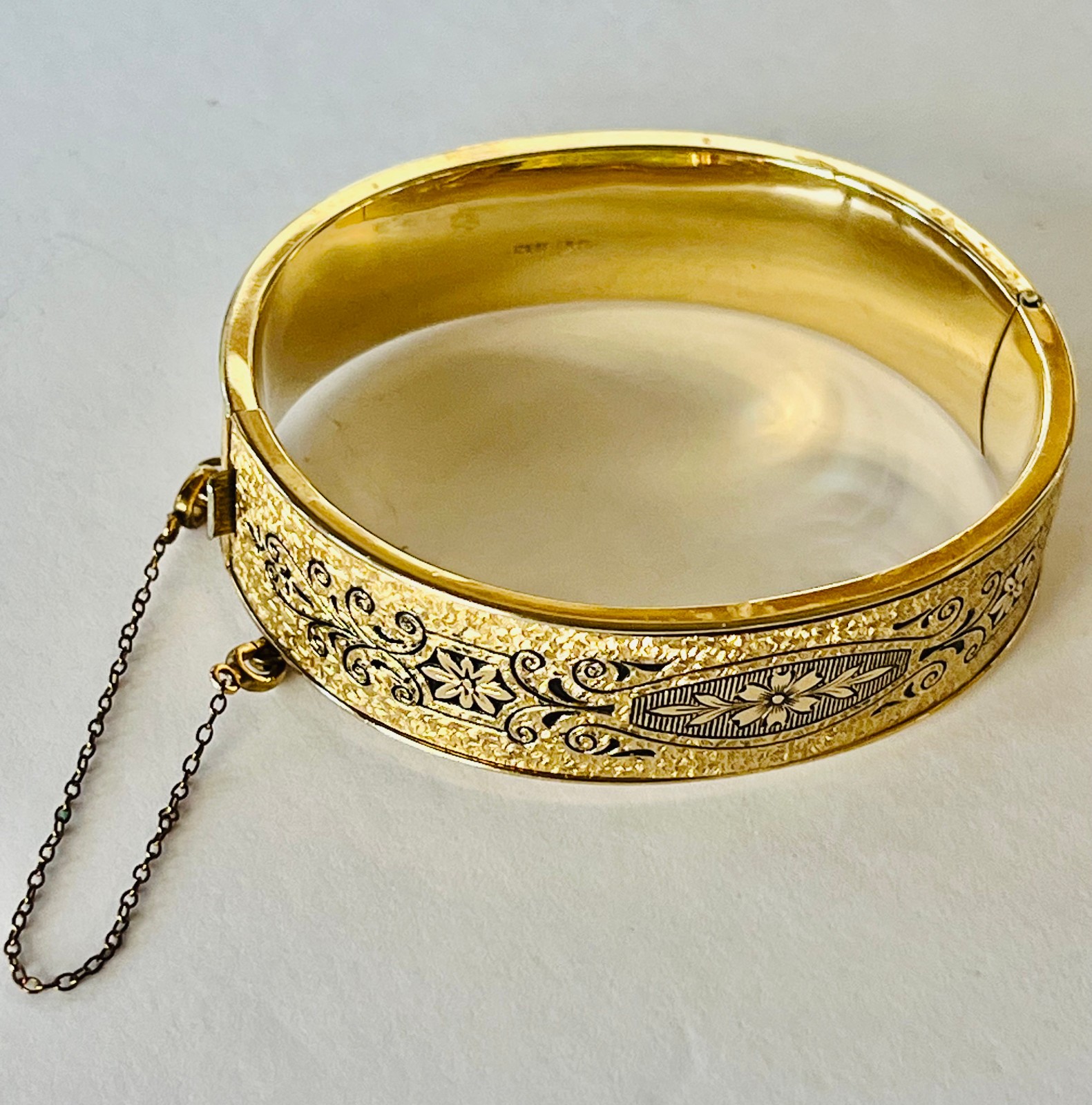 Antique 12 K RARE Gold Filled FM Co. Taille D'épargne Hinged Bangle Bracelet