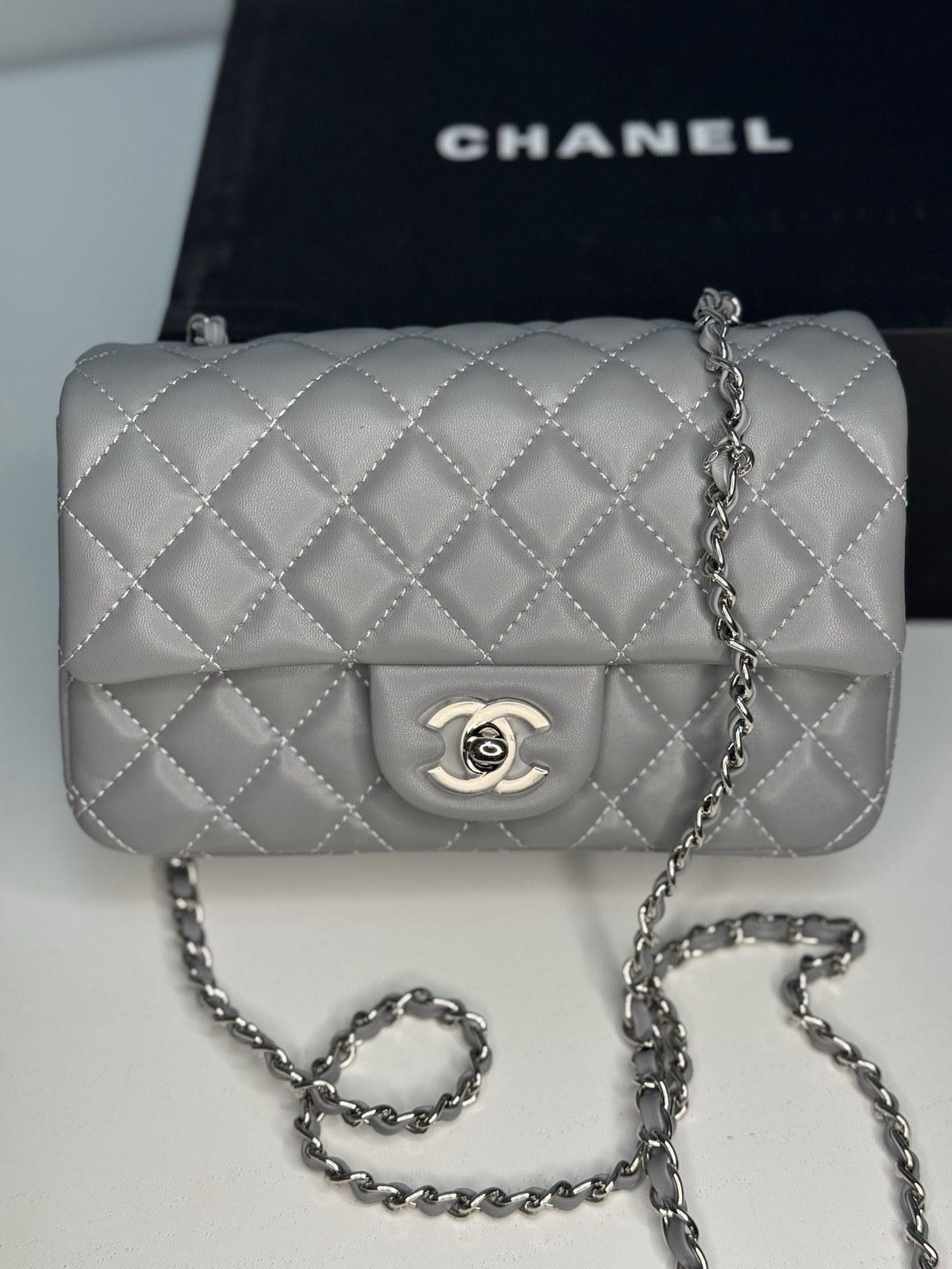 CHANEL Beaute VIP Gift Quilted single flap Bag (GWP) CHANEL Beaute VIP Gift Quilted single flap Bag (GWP)