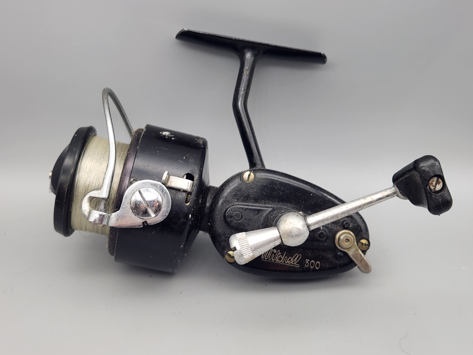 Vintage Garcia Mitchell 300 Spinning Fishing Reel Made In France 🔥 Vintage Garcia Mitchell 300 Spinning Fishing Reel Made In France 🔥