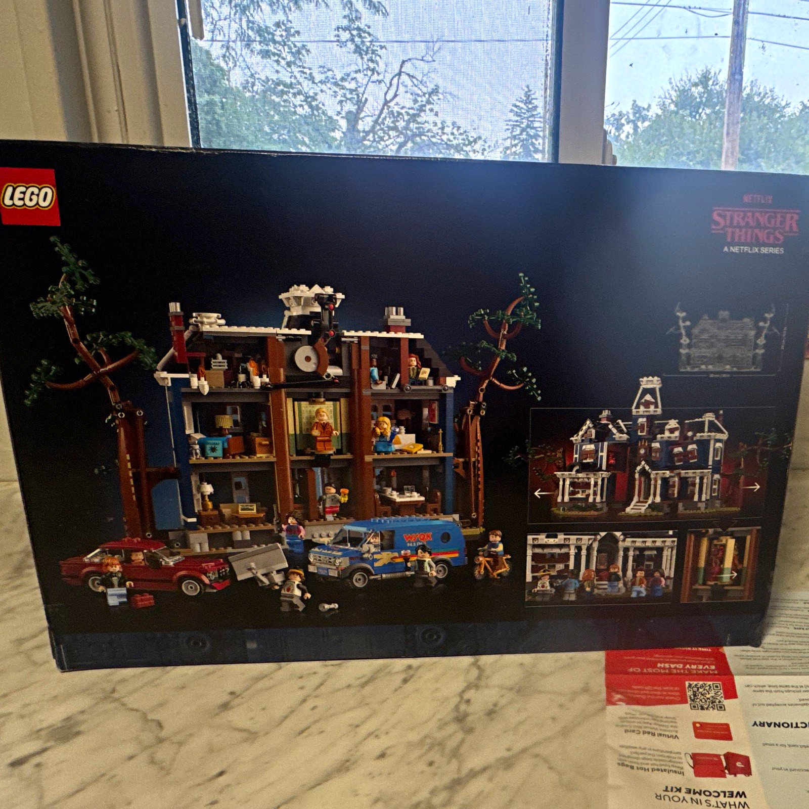 LEGO Icons Stranger Things The Creel House 40580 2287 pcs 18+ Box