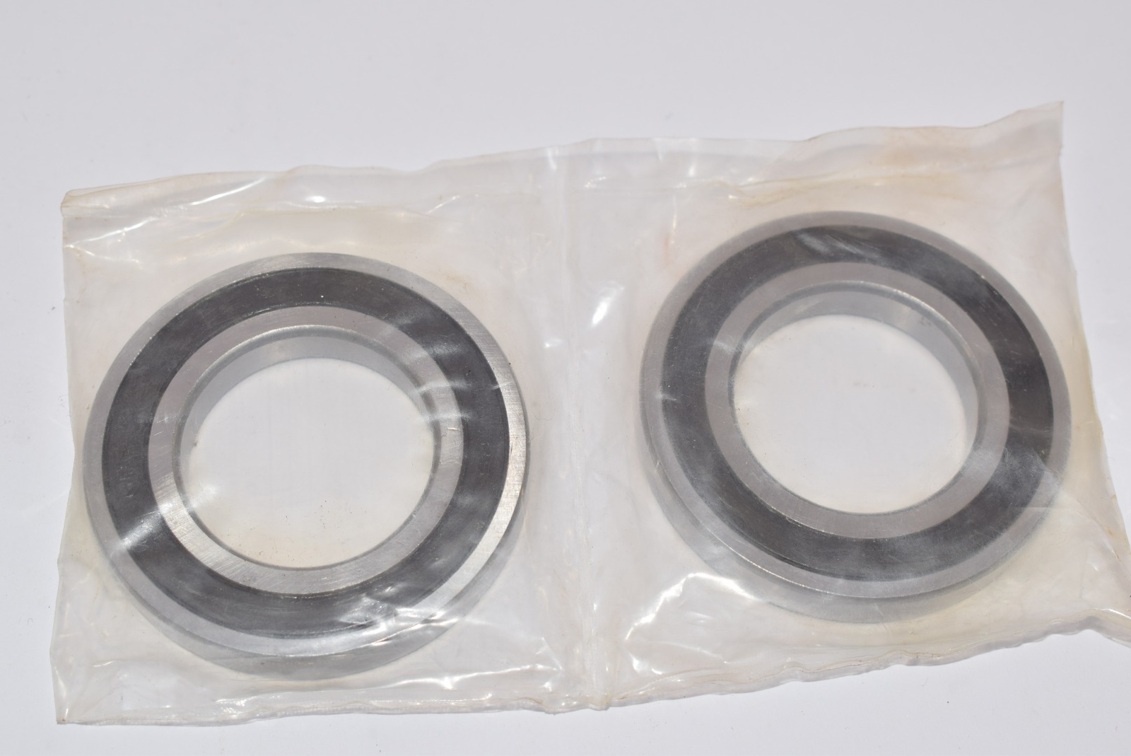 Lot of 2 NEW HBC Sealed Bearings 1-3/8\'\' Bore 