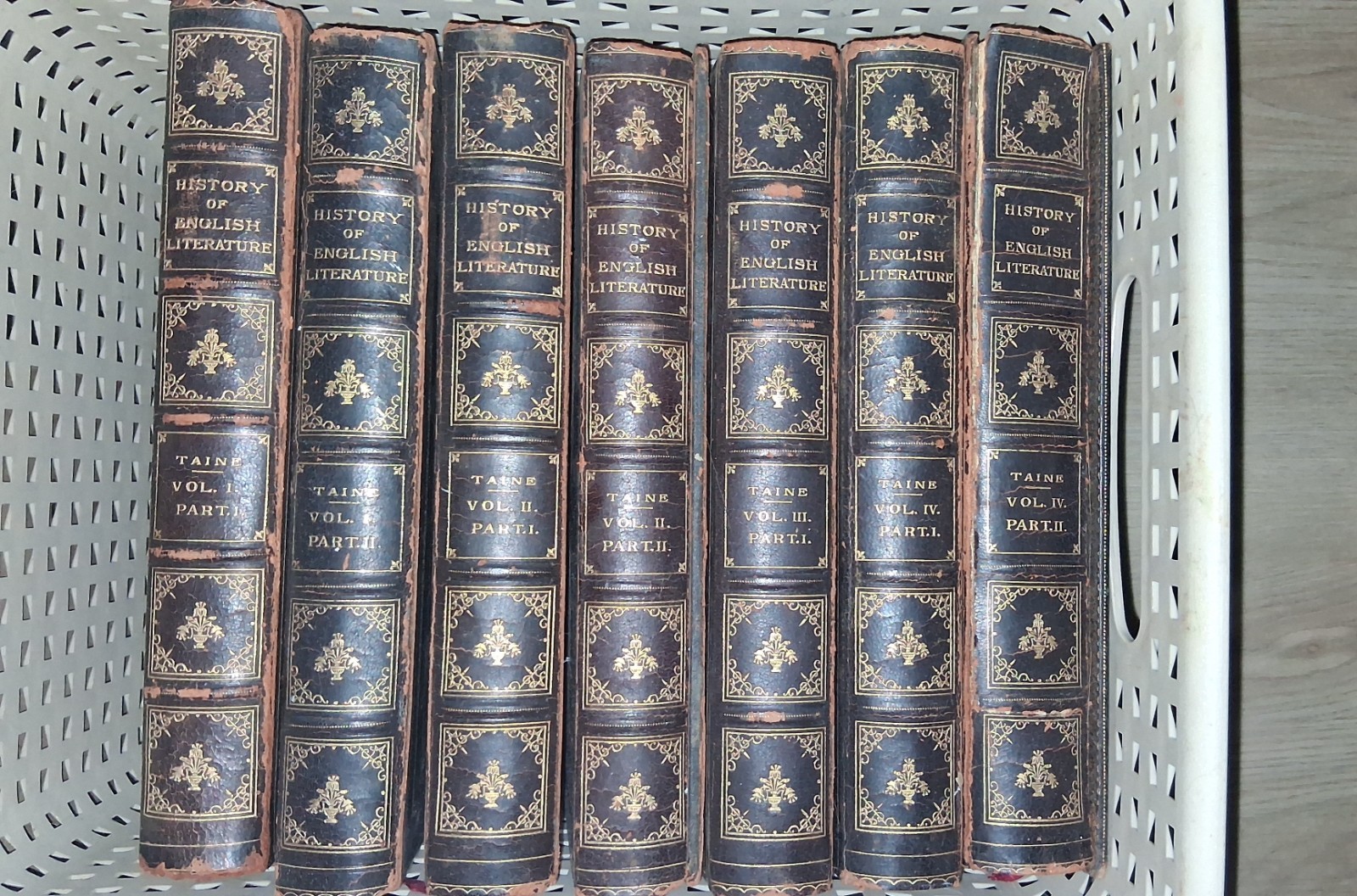 1895 History of English Literature H A Taine 7* Vol Set Edition De Grand Luxe.. 1895 History of English Literature H A Taine 7* Vol Set Edition De Grand Luxe..