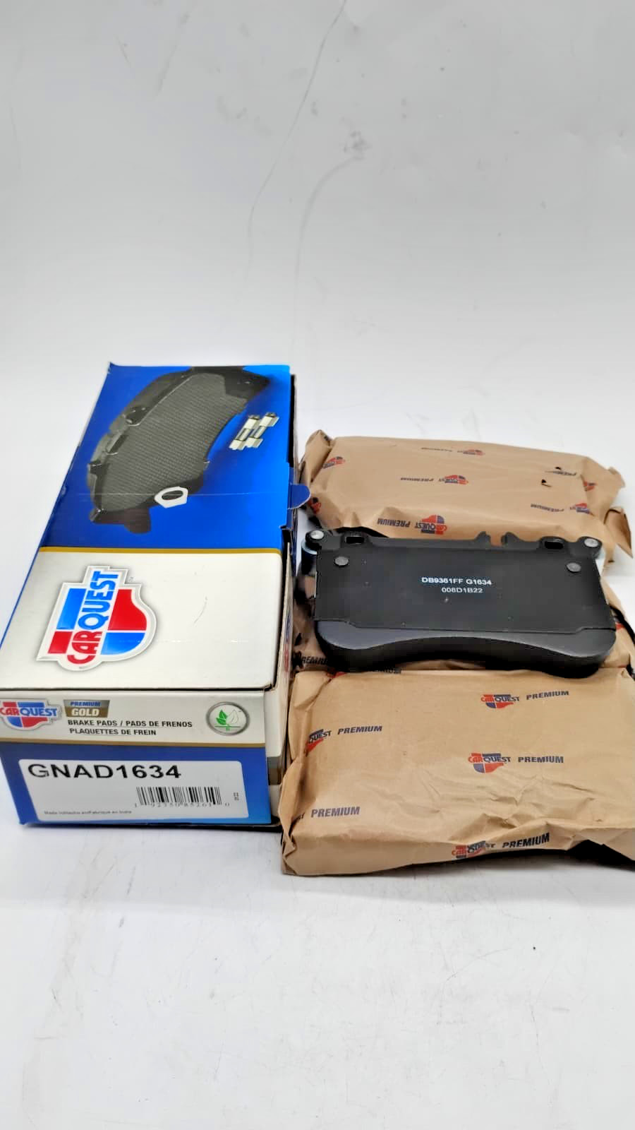 Carquest Premium Gold GNAD1634 Front Ceramic Brake Pads Mercedes E550 CLS550