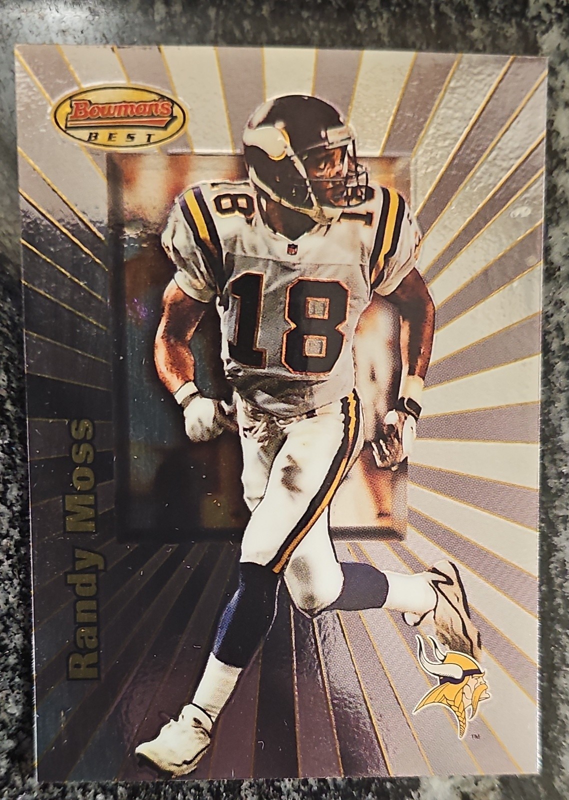 1998 Bowman\'s Best - Randy Moss #109 (RC) 1998 Bowman\'s Best - Randy Moss #109 (RC)
