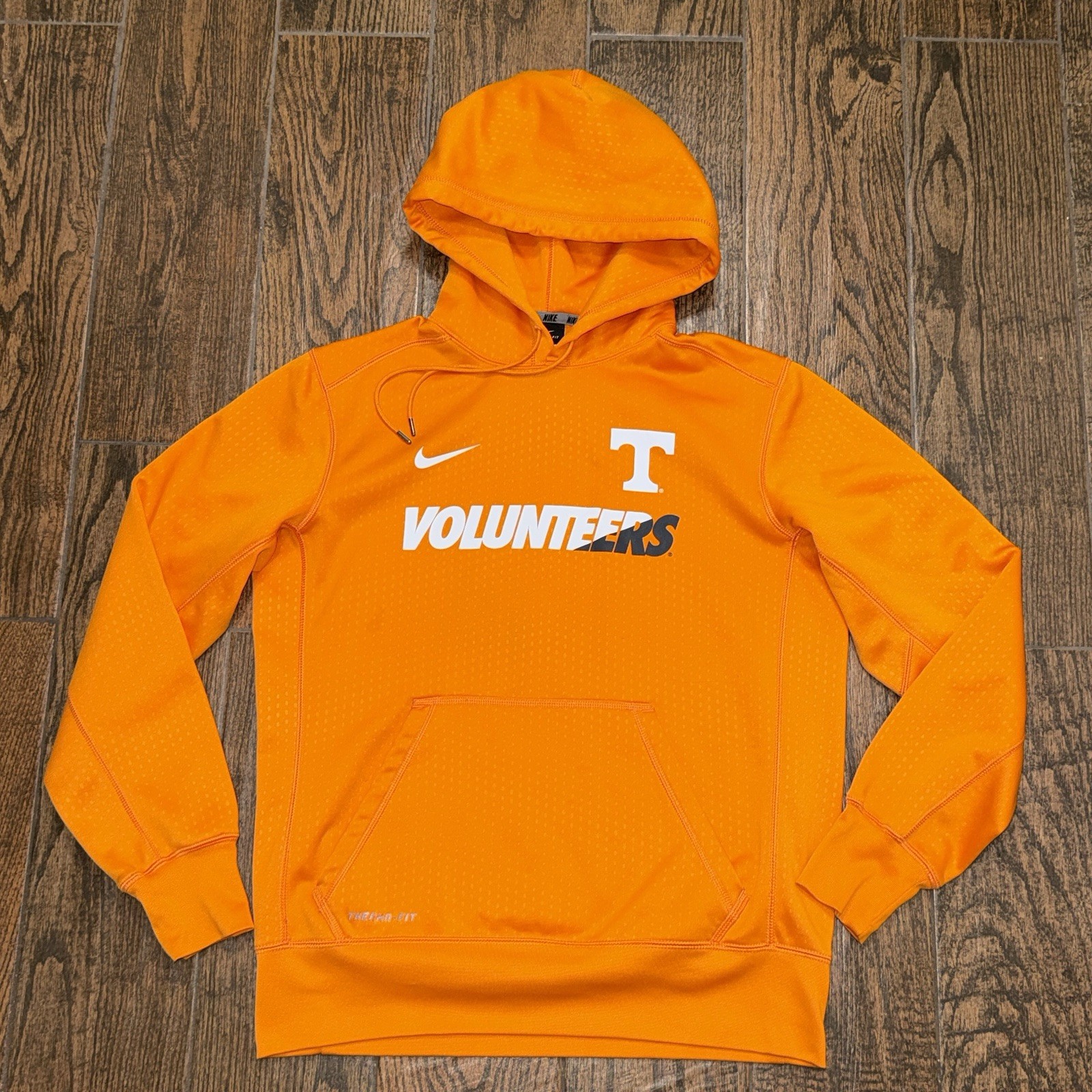 Tennessee Volunteers Vols Mens Nike Therma Fit Hoodie Sweatshirt Size. Medium Tennessee Volunteers Vols Mens Nike Therma Fit Hoodie Sweatshirt Size. Medium