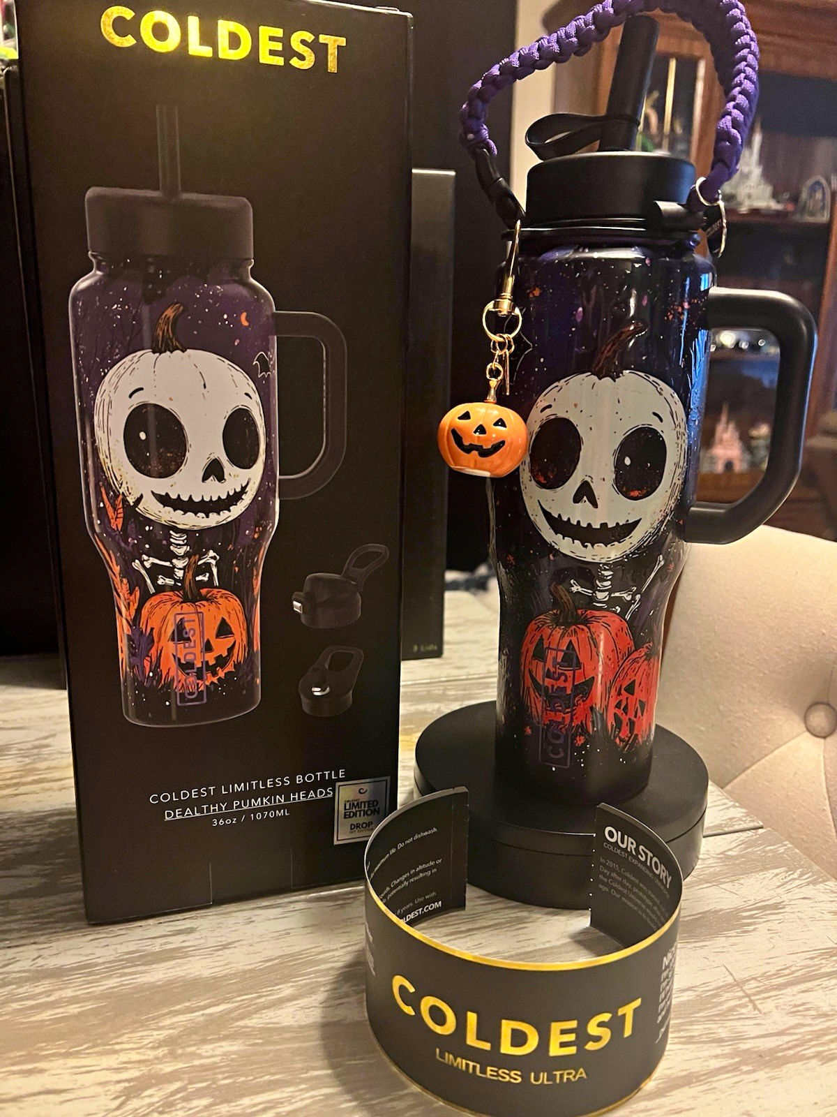 Coldest *BNIB* 36oz  “Deathly Pumpkin Heads”  w/Cute Jack-o’-lantern Charm