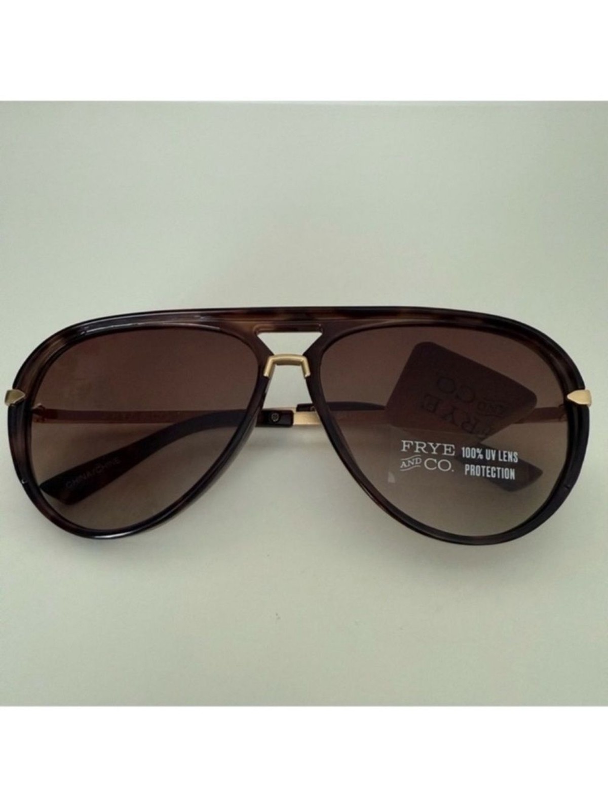 NEW FRYE AND CO. Retro Aviator Navigator Sunglasses Brown Gradient Lenses