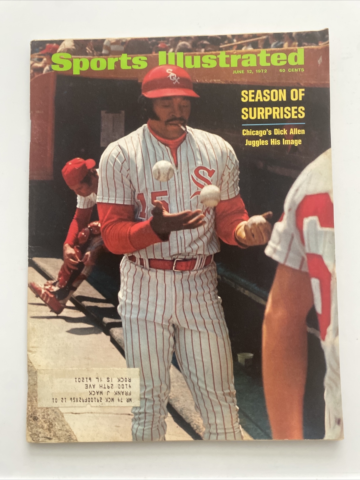 1972 SPORTS ILLUSTRATED SEASON OF SURPRISES (CP116)