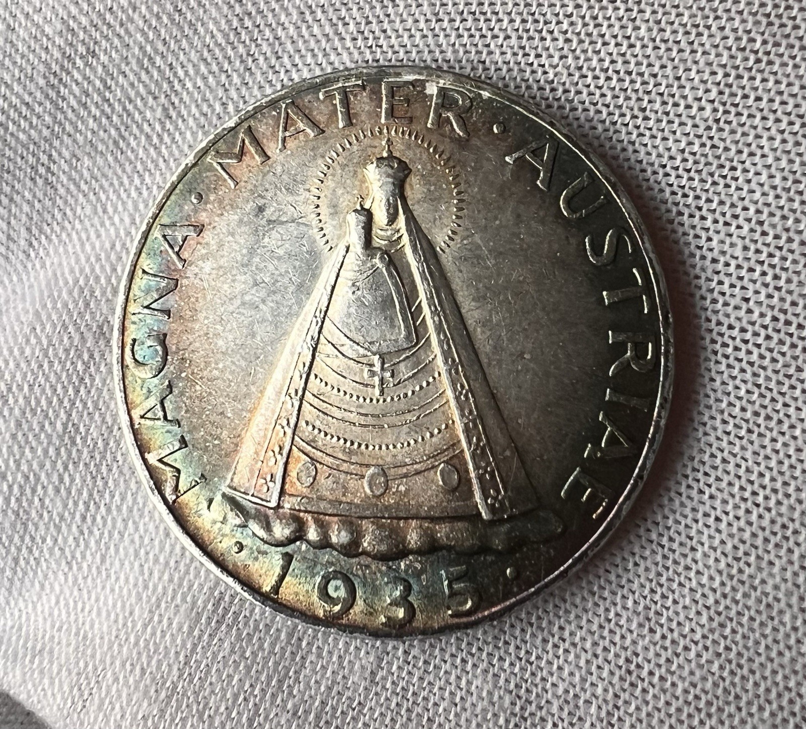 TONER 1935 Austria 5 Schilling Silver Coin Madonna of Mariazel Standing Figure