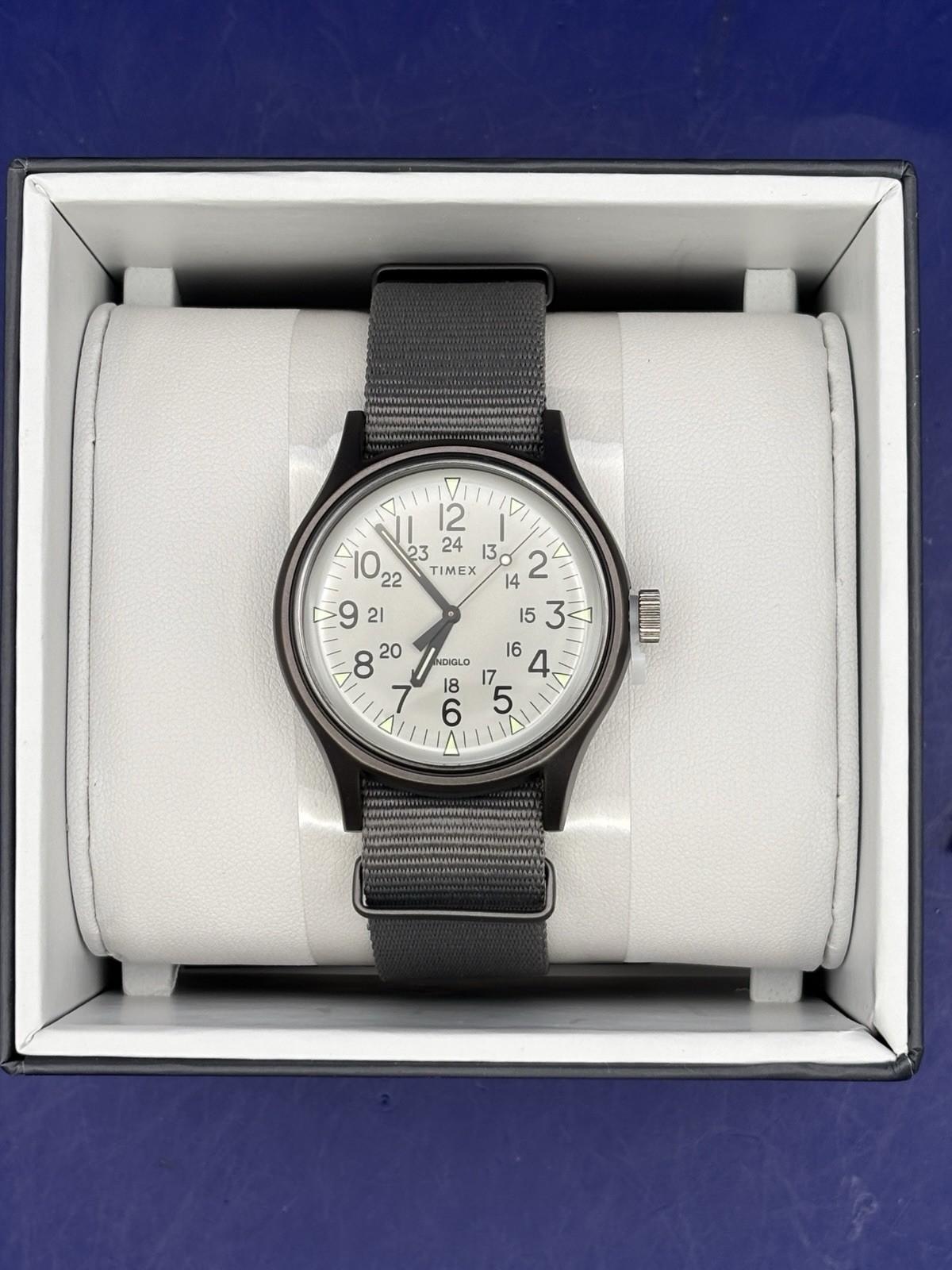 Timex TW2T10500VK MK1 Quartz Men’s Watch Indiglo Gray Nylon Band 40mm - NEW
