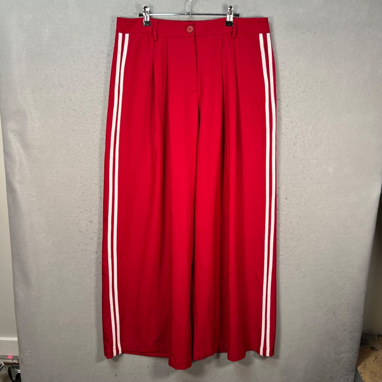 Lioness Womens Size Large Red Wide-Leg Pants With White Side Stripes