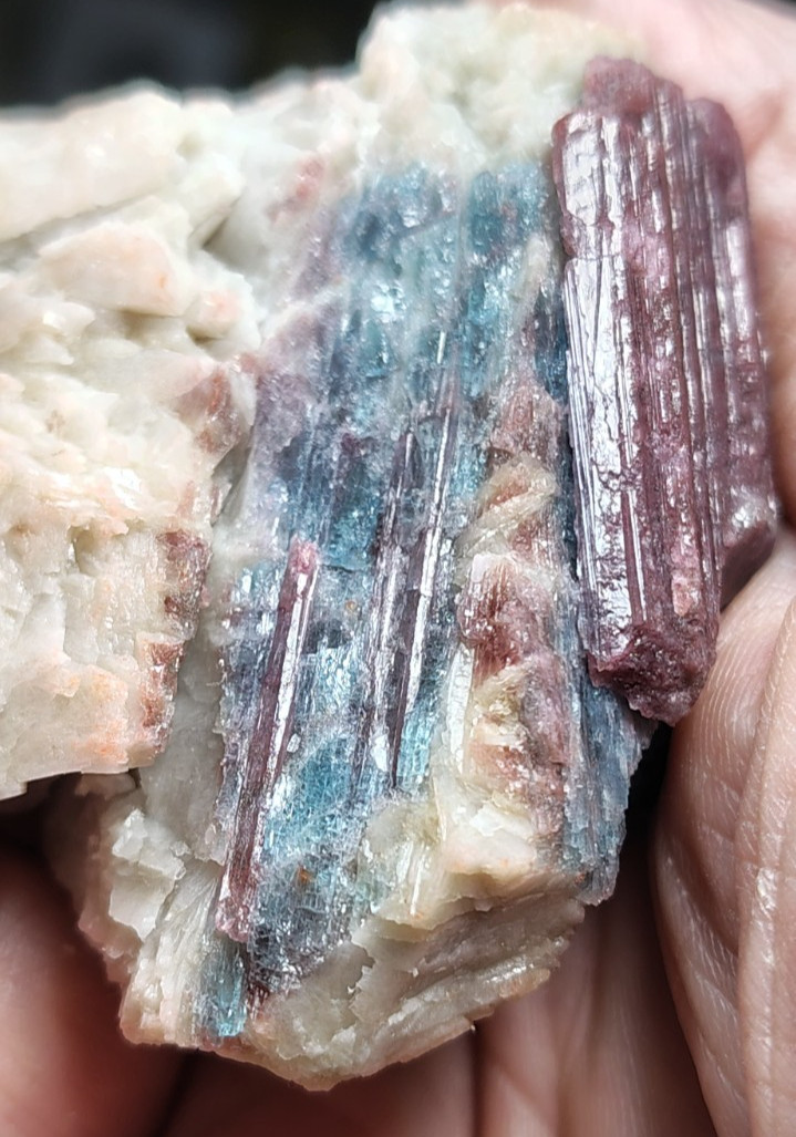 Paraiba Copper Bearing Tourmaline Brazil NEON BLUE 💙 💙 💙 Paraiba Copper Bearing Tourmaline Brazil NEON BLUE 💙 💙 💙