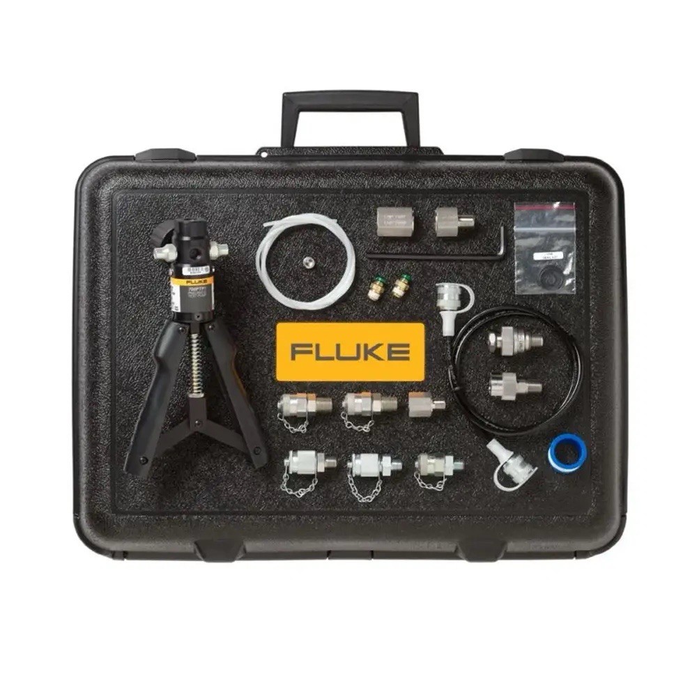 Fluke 700PTPK2 Pneumatic Test Pressure Pump Kit 600 PSI / 40 Bar w/ Hard Case