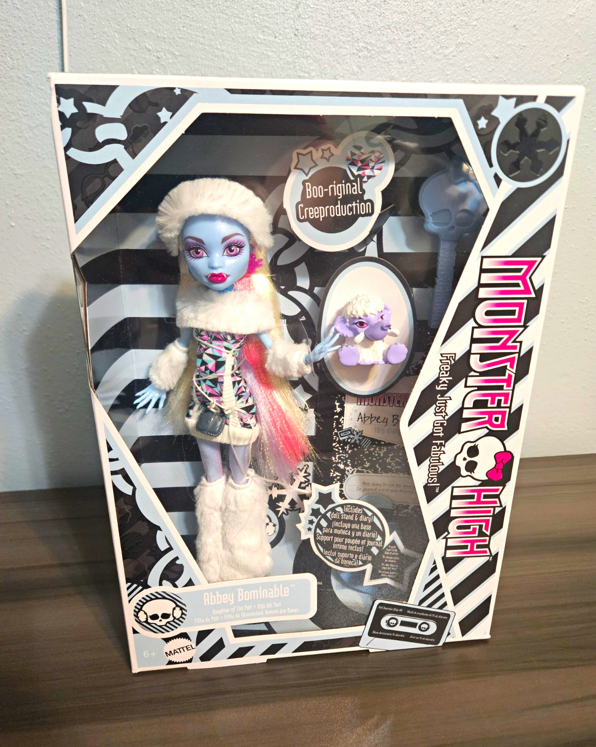 Mattel Monster High Abbey Bominable Boo-riginal Creeproduction Doll In Box