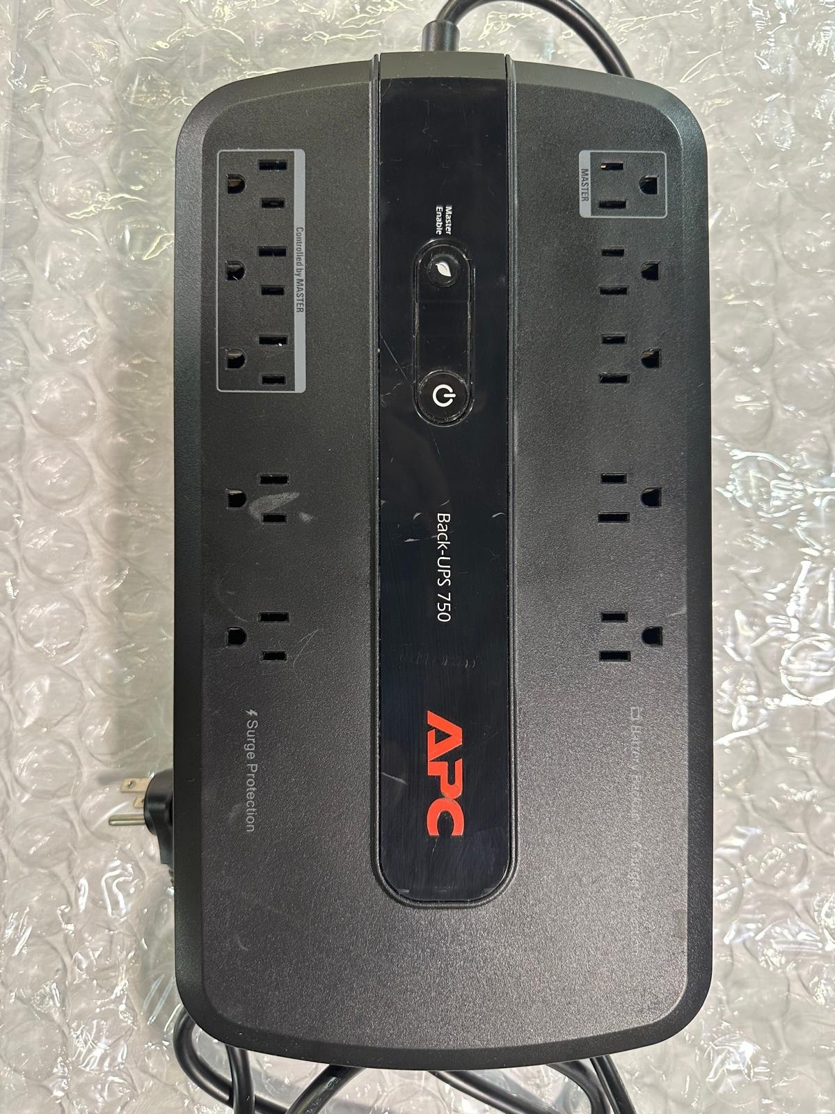 APC Back-Ups 750 Battery Backup NEW BATTERIES included