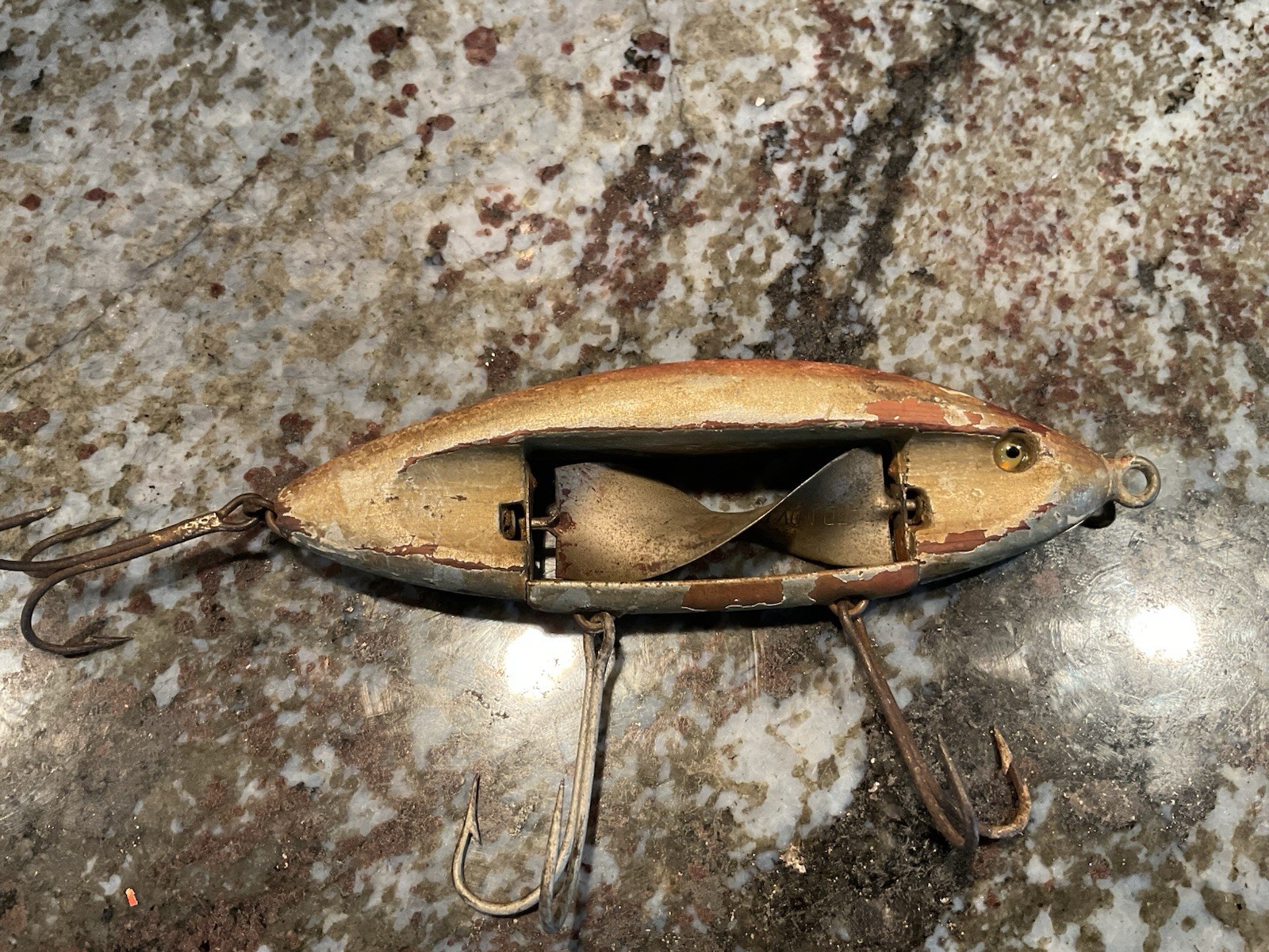 Vintage Wisconsin 5” MUSKY Chippewa Minnow Fishing Lure Antique Tackle Box Bait 