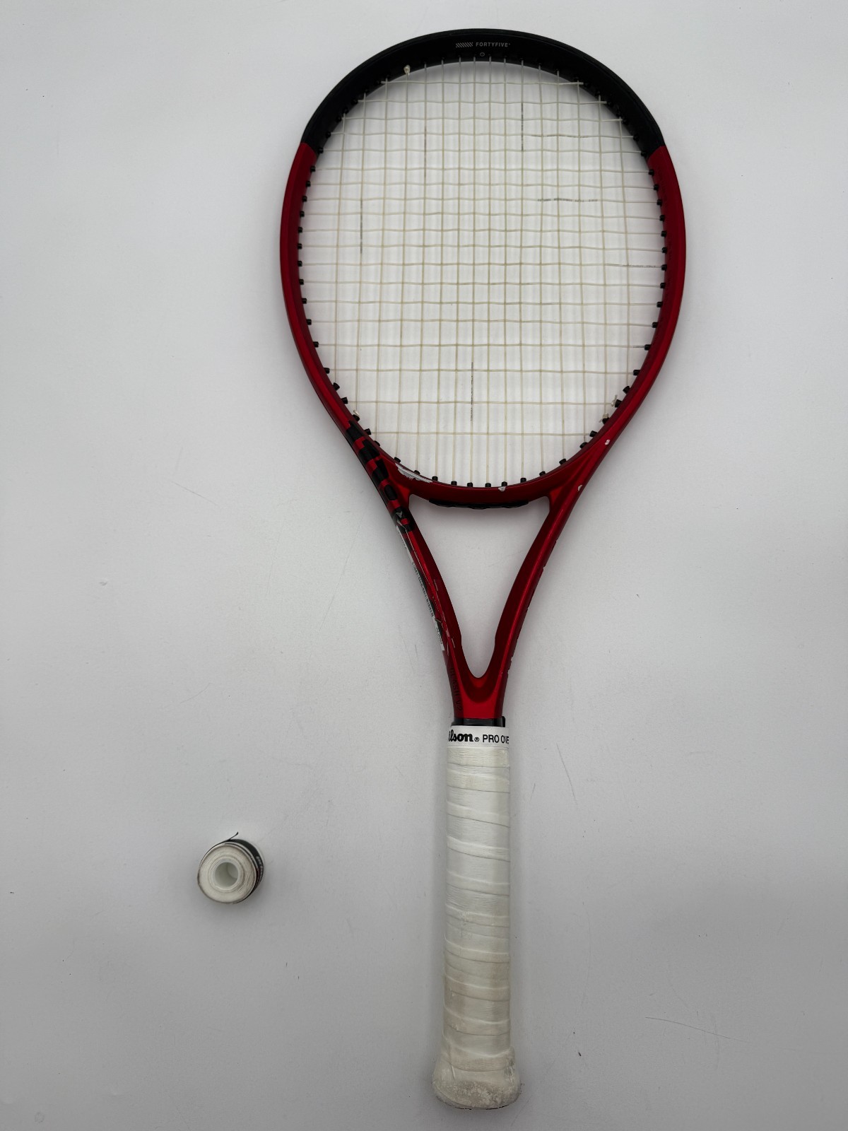 2022-24\' Wilson Clash 100 V2 295G 16x19 4-3/8 Grip#3 (Fair Condition) 2022-24\' Wilson Clash 100 V2 295G 16x19 4-3/8 Grip#3 (Fair Condition)