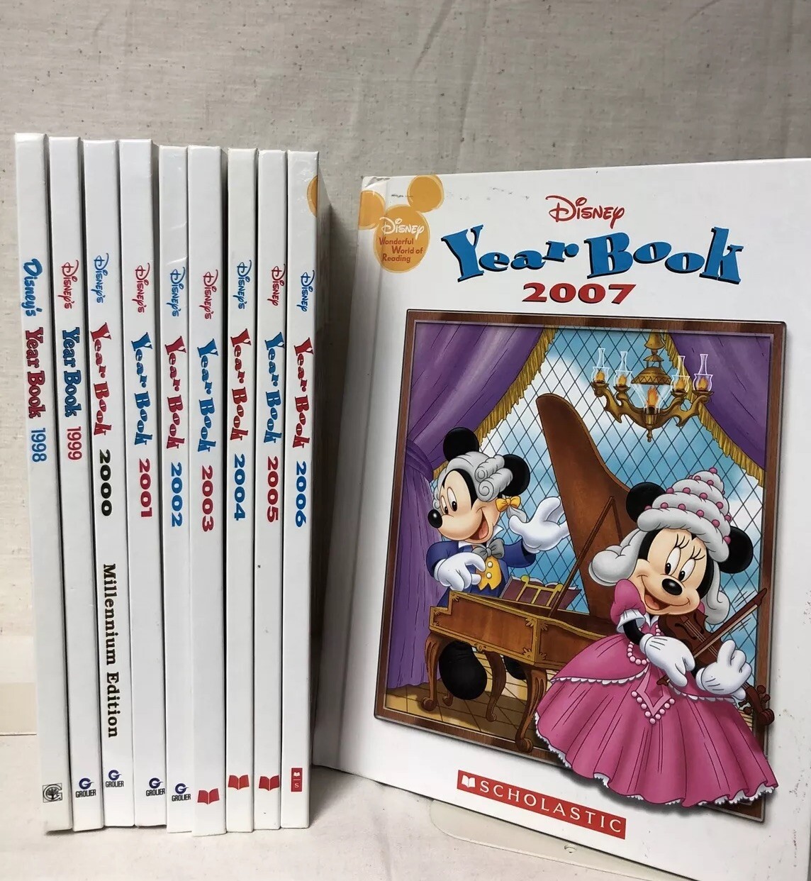 Disney’s Yearbook 1998 - 2007. Includes Millennium Edition Lot 10 Disney’s Yearbook 1998 - 2007. Includes Millennium Edition Lot 10