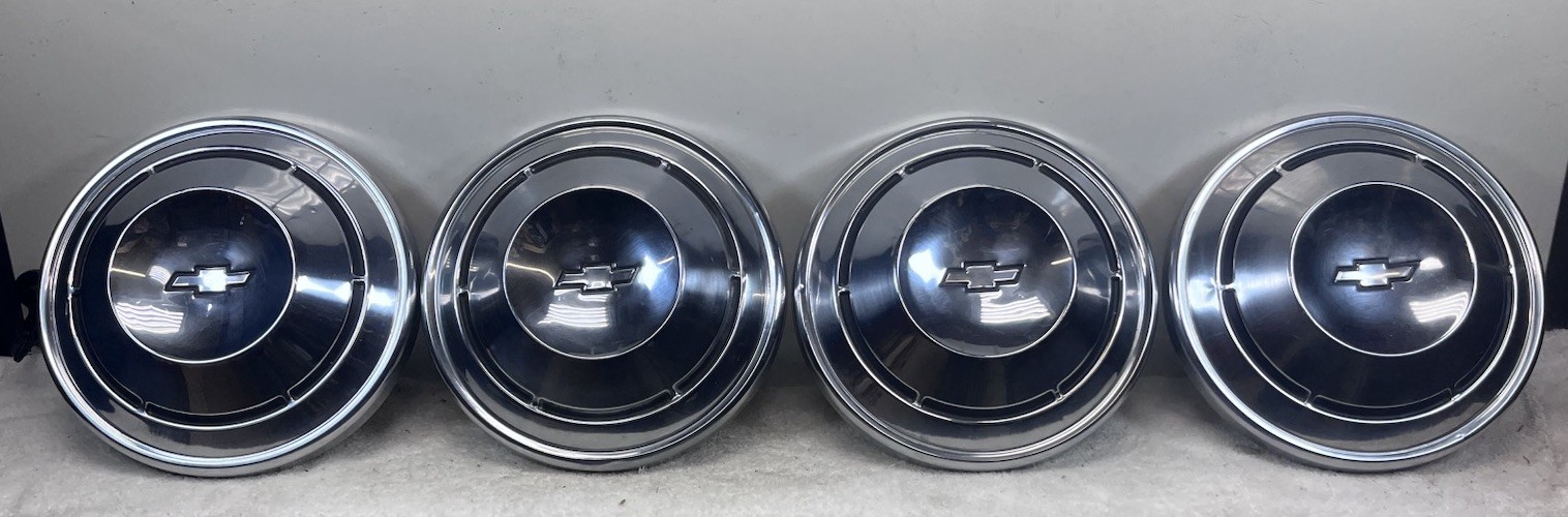 (4) 1968 - 1970 Chevrolet Chevelle Camaro Dog Dish Poverty Hubcap COPO 427 (4) 1968 - 1970 Chevrolet Chevelle Camaro Dog Dish Poverty Hubcap COPO 427